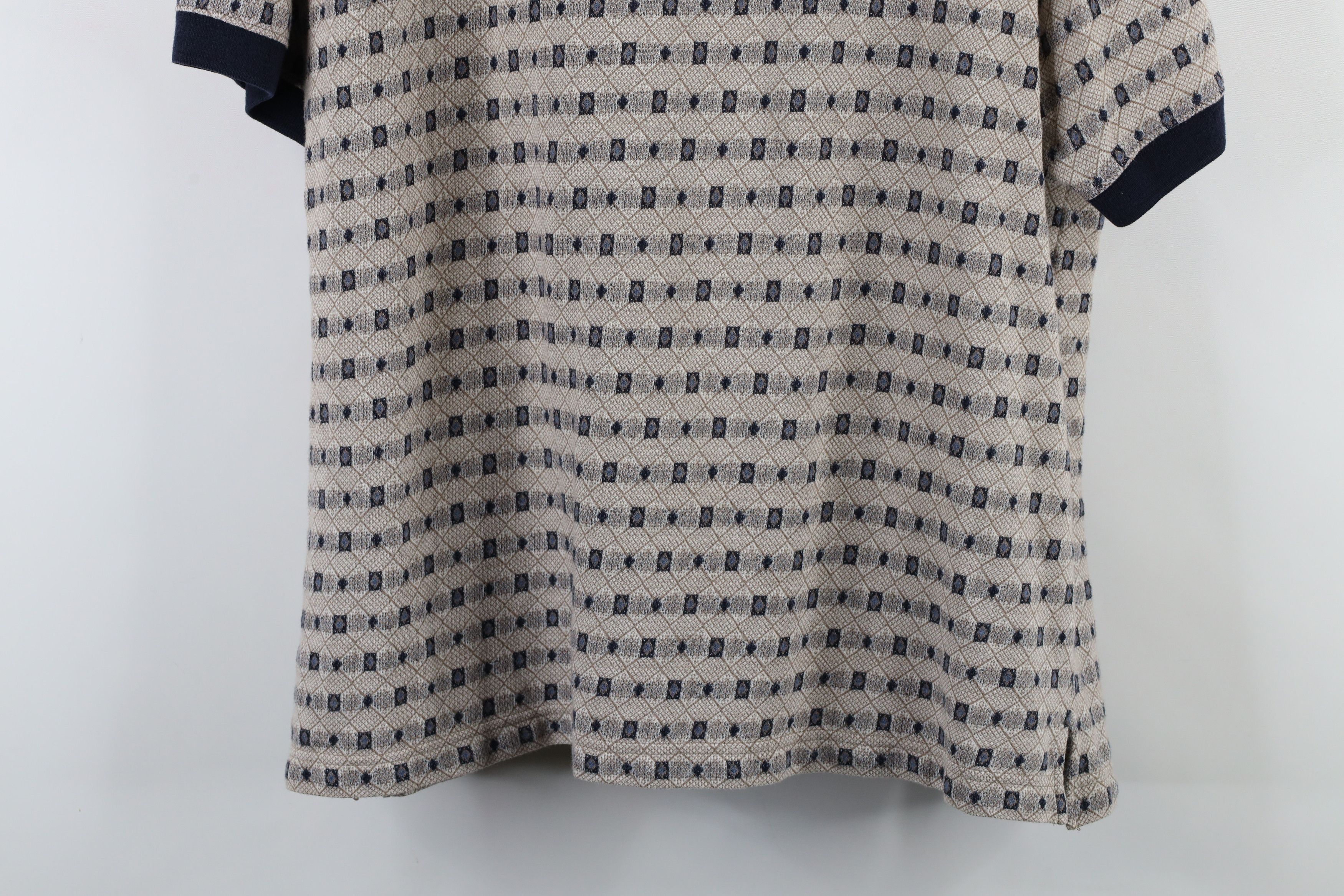 Vintage Vintage 90s Streetwear Diamond Knit Collared Polo Shirt Size US XL / EU 56 / 4 - 11 Thumbnail