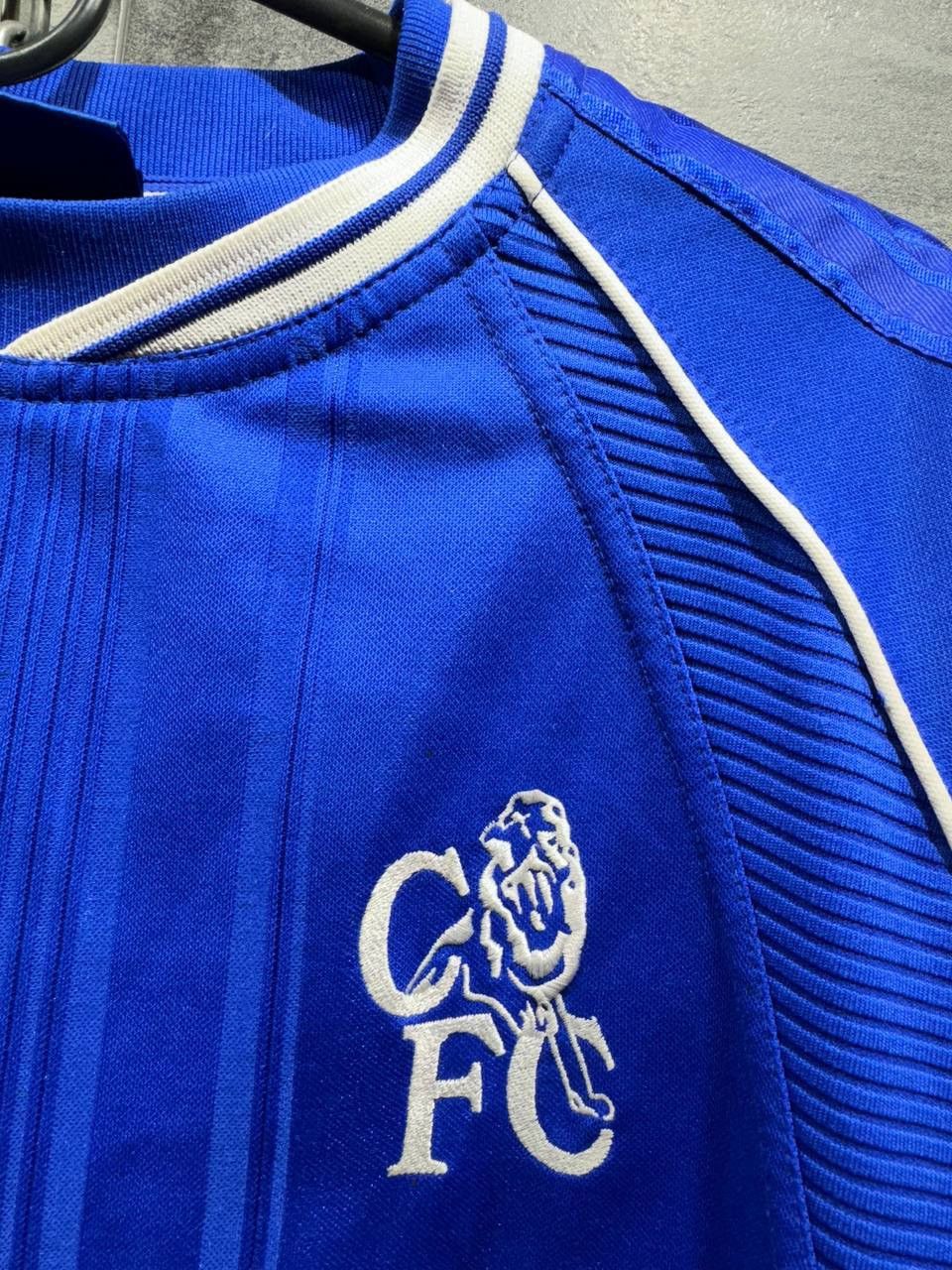 Umbro VINTAGE CHELSEA 1999 HOME FOOTBALL SHIRT JERSEY SOCCER UMBRO Size US XL / EU 56 / 4 - 3 Thumbnail