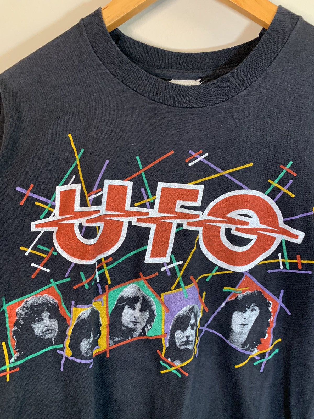 Band Tees × Vintage *RARE* Vintage 1981 UFO Wild Willing Innocent Tour T-Shirt L Size US L / EU 52-54 / 3 - 3 Thumbnail