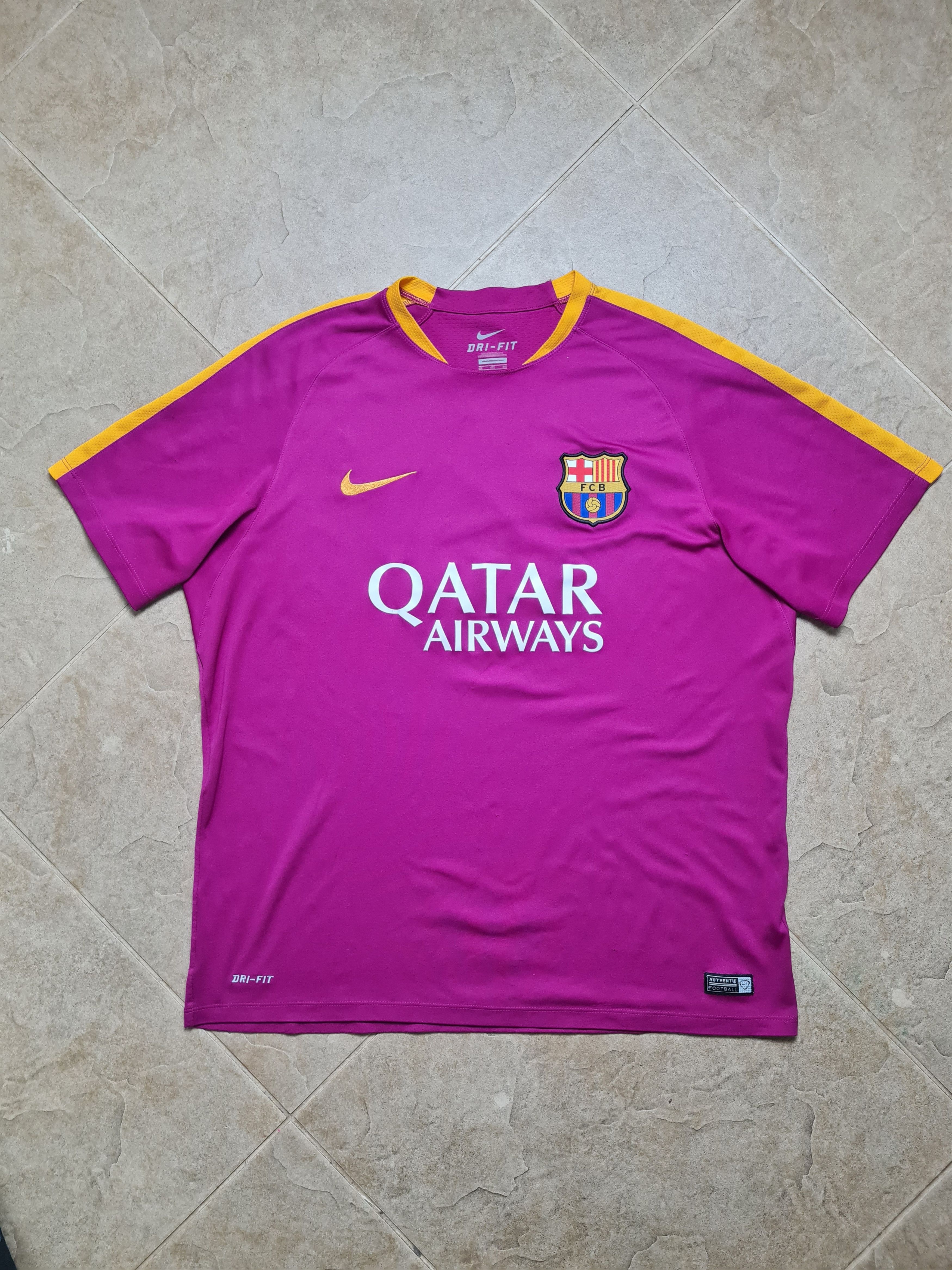 Nike NWT FC BARCELONA 2016/2017 TRAINING SICCER SHIRT CAMISETA XL Size US XL / EU 56 / 4 - 2 Thumbnail