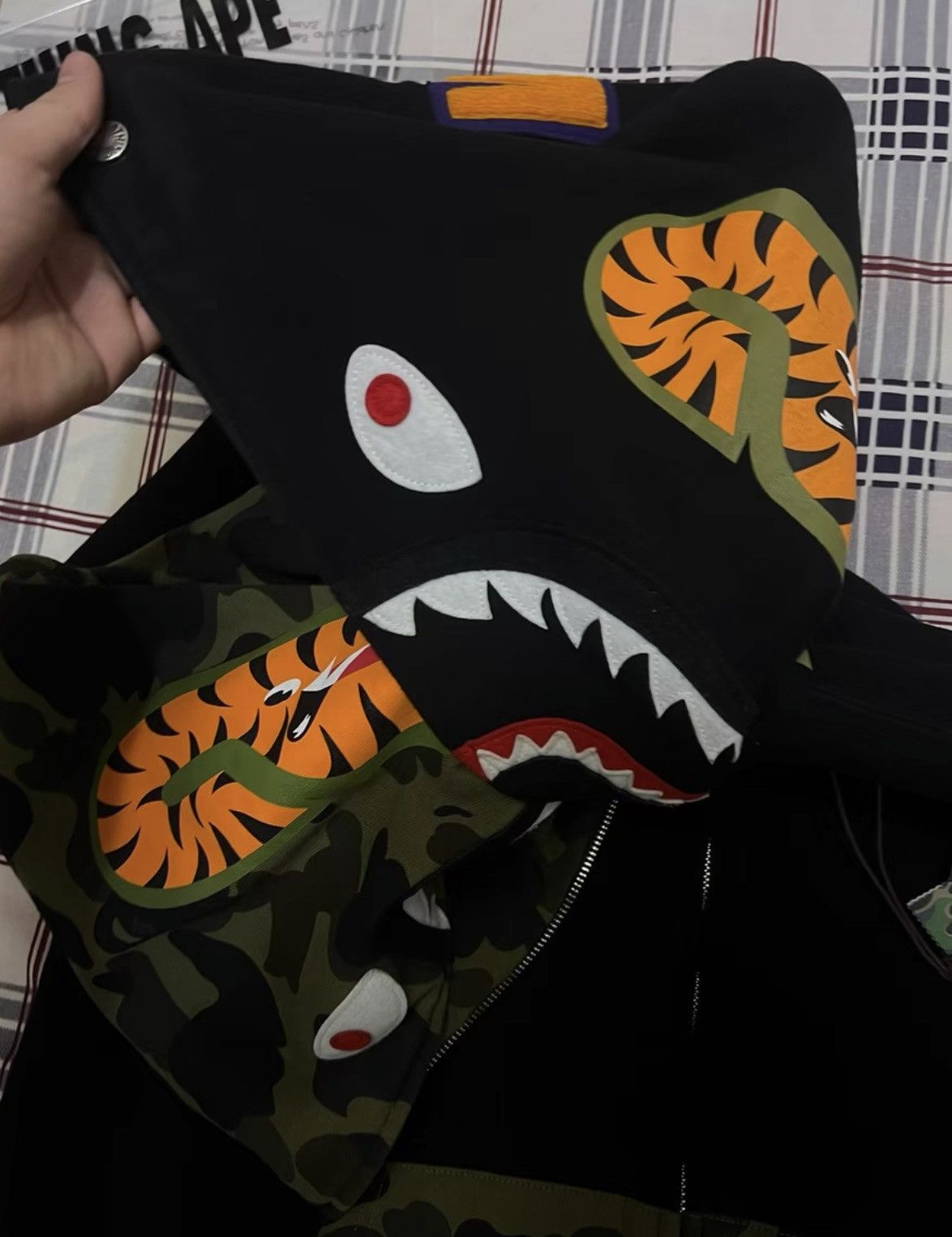 Bape BAPE OG NIGO Era, Plush Shark Jacket Size US XXL / EU 58 / 5 - 3 Thumbnail