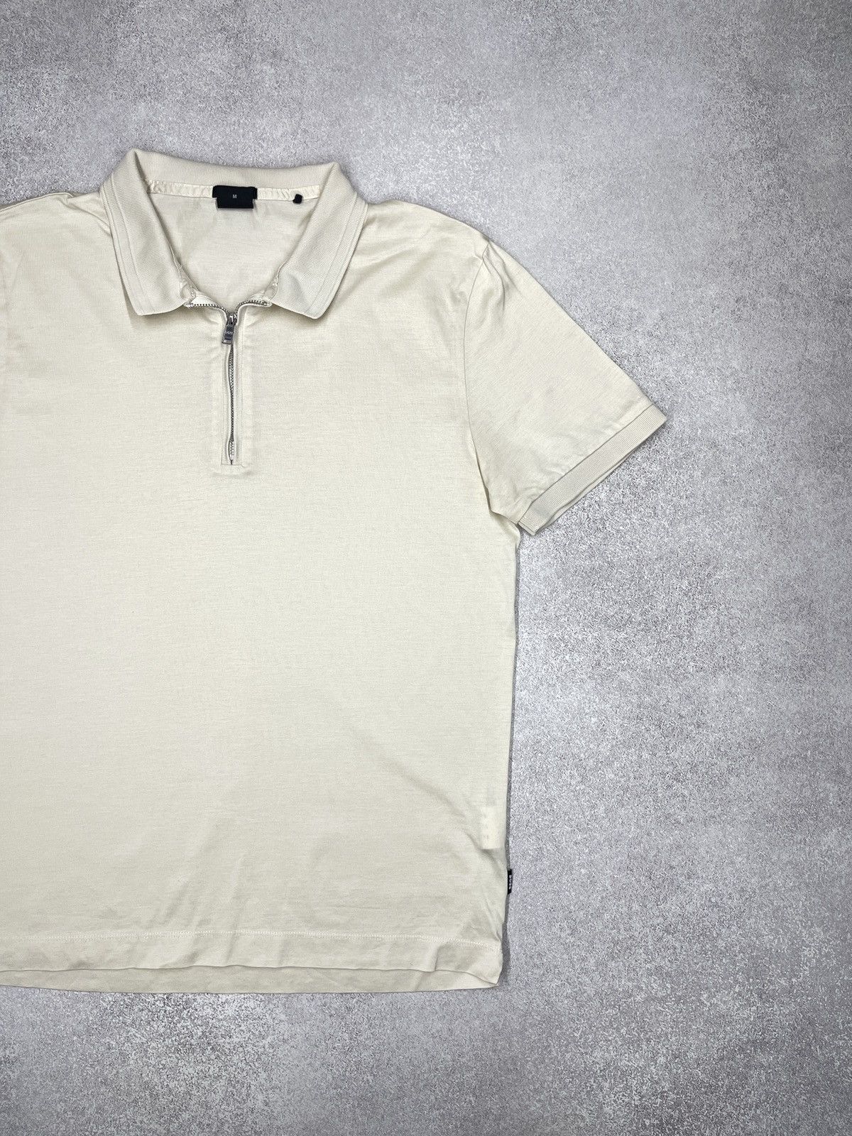 Hugo Boss Mens Hugo Boss Polston Zip Polo Beige Y2K Size M Size US M / EU 48-50 / 2 - 3 Thumbnail