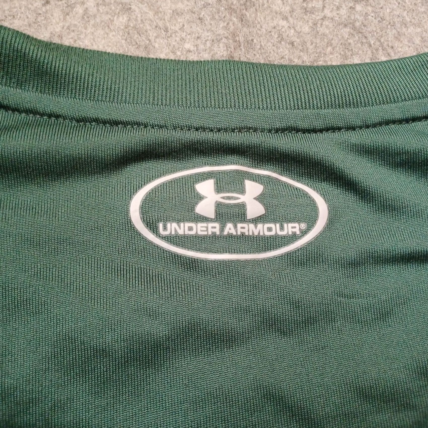 Under Armour Under Armour Milwaukee Bucks T Shirt Mens XXXL 3XL Green HeatGear NBA Crew Neck Short Sleeve Shirt Mens Green NBA HeatGear Logo Size US XXL / EU 58 / 5 - 3 Thumbnail