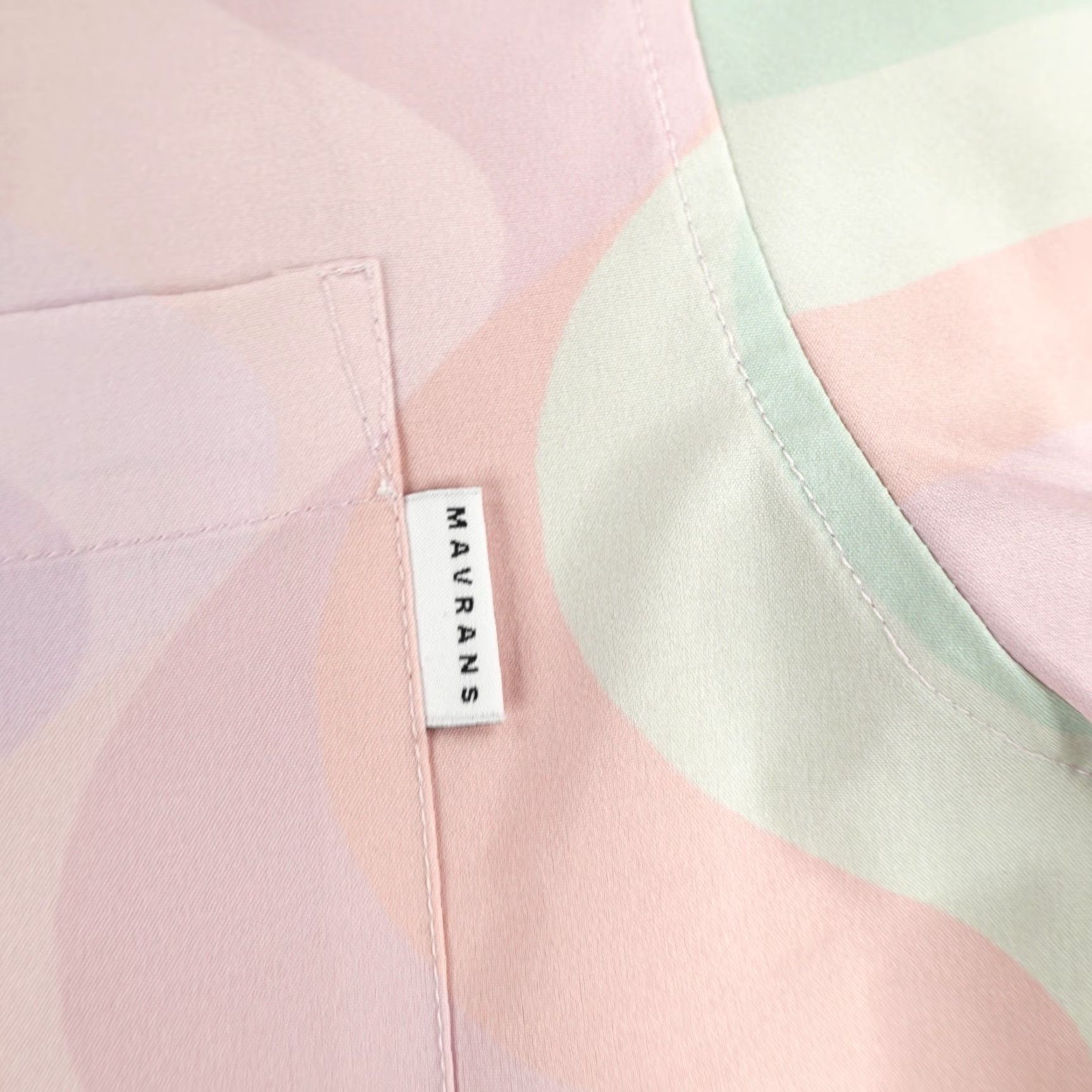 Pinko Mavrans Shirt Mens Medium Pink Green Blue Pastel Abstract Performance Coconut Size US M / EU 48-50 / 2 - 4 Thumbnail