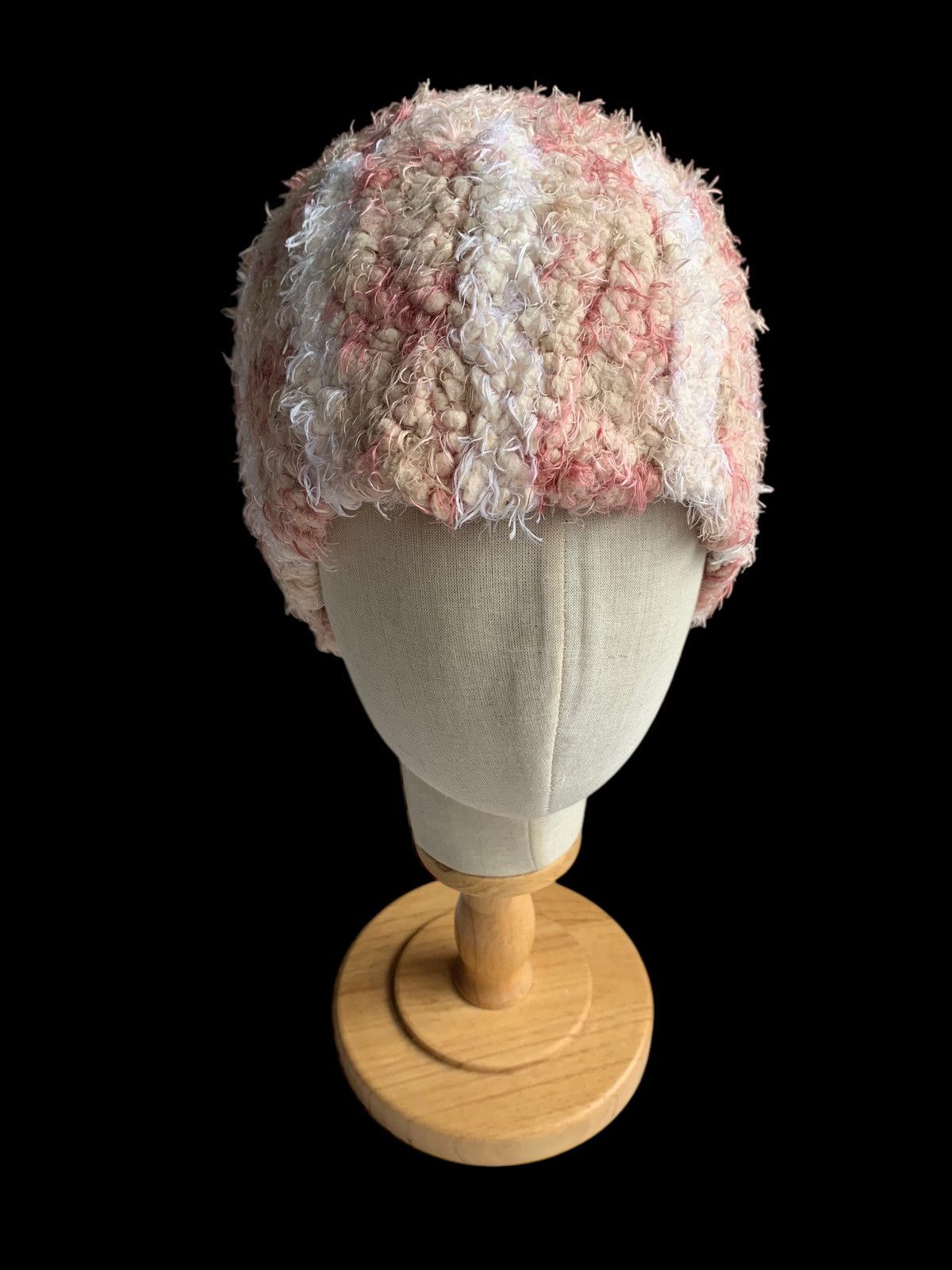 Japanese Brand × Vintage Knitted Crochet Handmade Japanese Winter Sessions Beanie Hat Size ONE SIZE - 4 Thumbnail