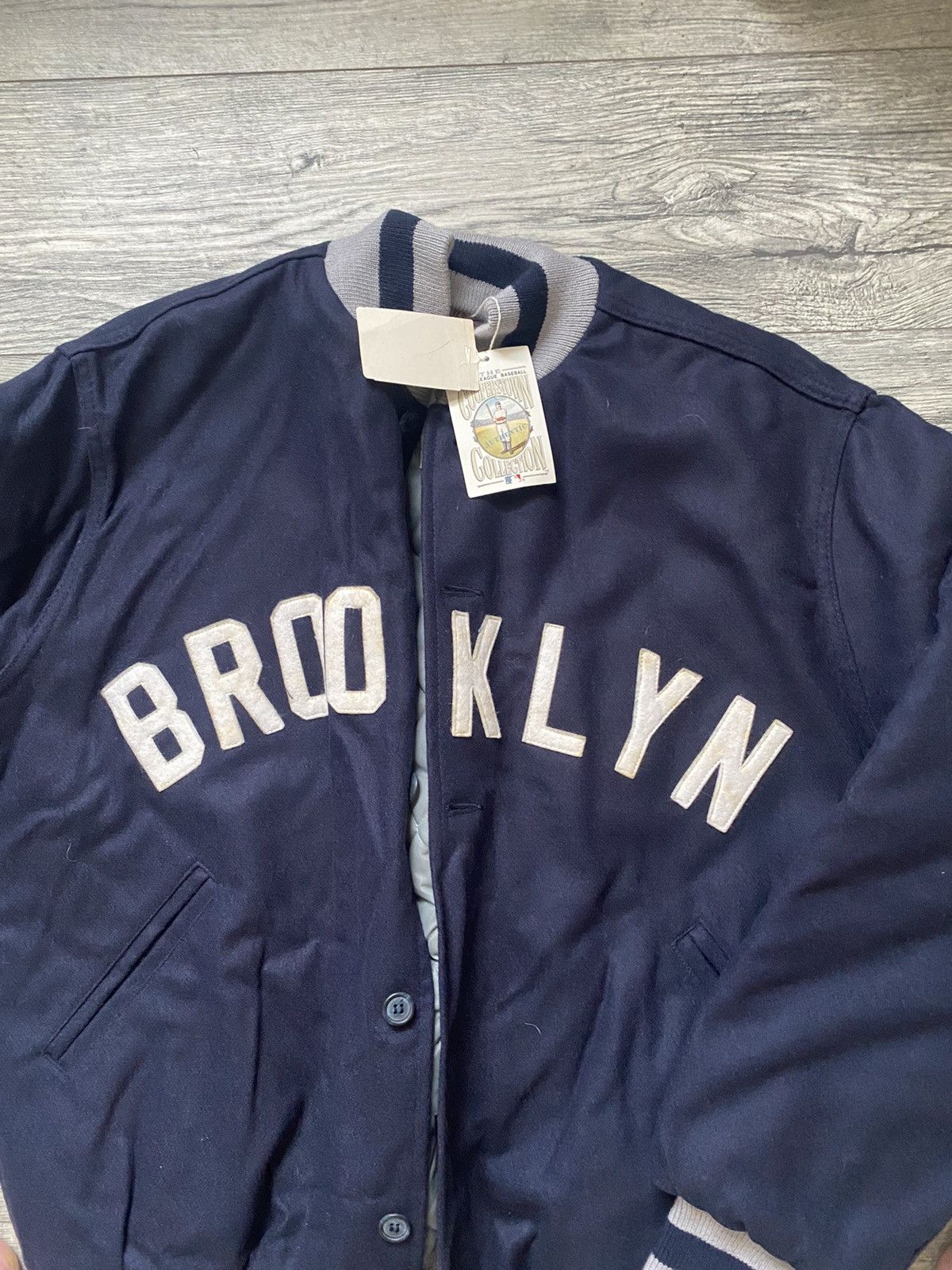 Image of Mitchell Ness x Mlb Vintage Brooklyn Dodgers Bomber Jacket in Blue, Men's (Size XL)