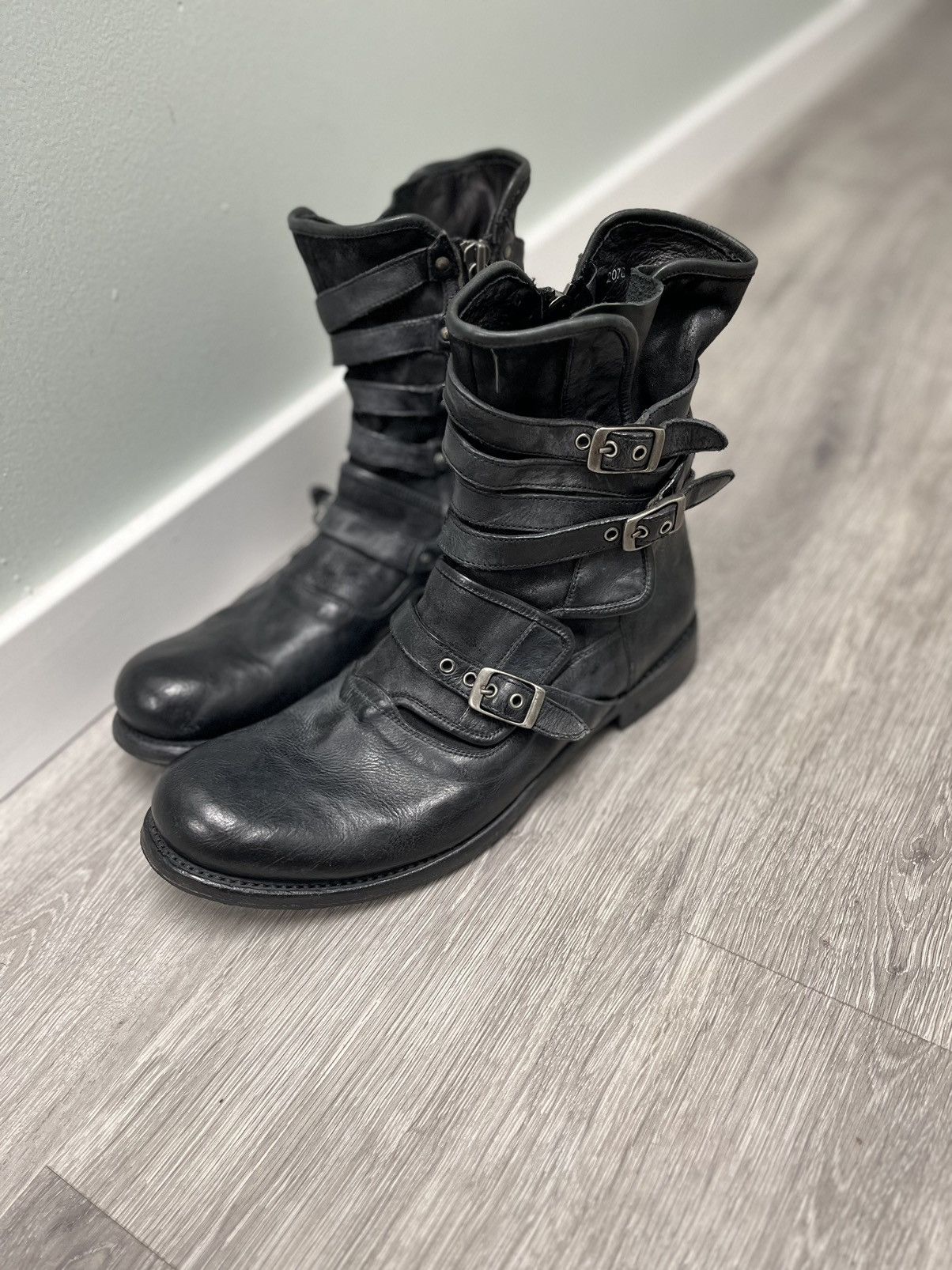 John Varvatos Engineer Triple buckle Boot. 11.5 Size US 11.5 / EU 44-45 - 13 Thumbnail
