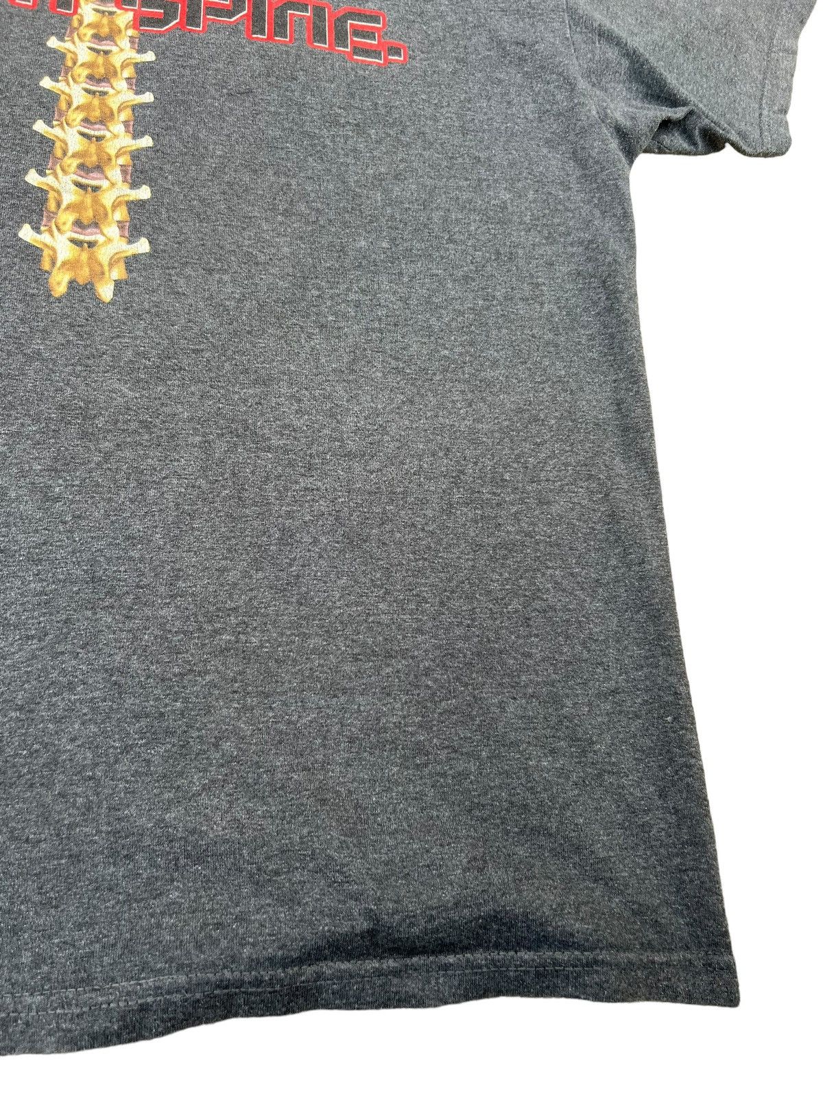 No Fear Vintage Y2K 00s No Fear GET A SPINE Grey tee Size US L / EU 52-54 / 3 - 17 Thumbnail