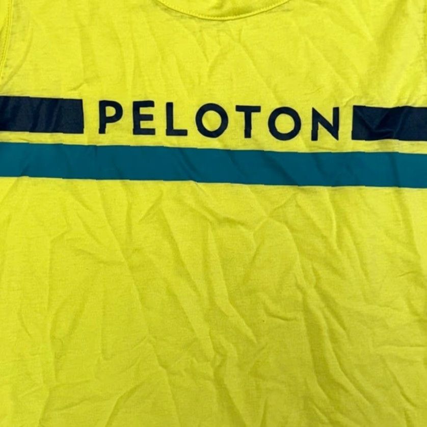 Vintage Peloton Yellow Studio Side Slit Muscle Tank Top Womens Size L Size L / US 10 / IT 46 - 3 Thumbnail