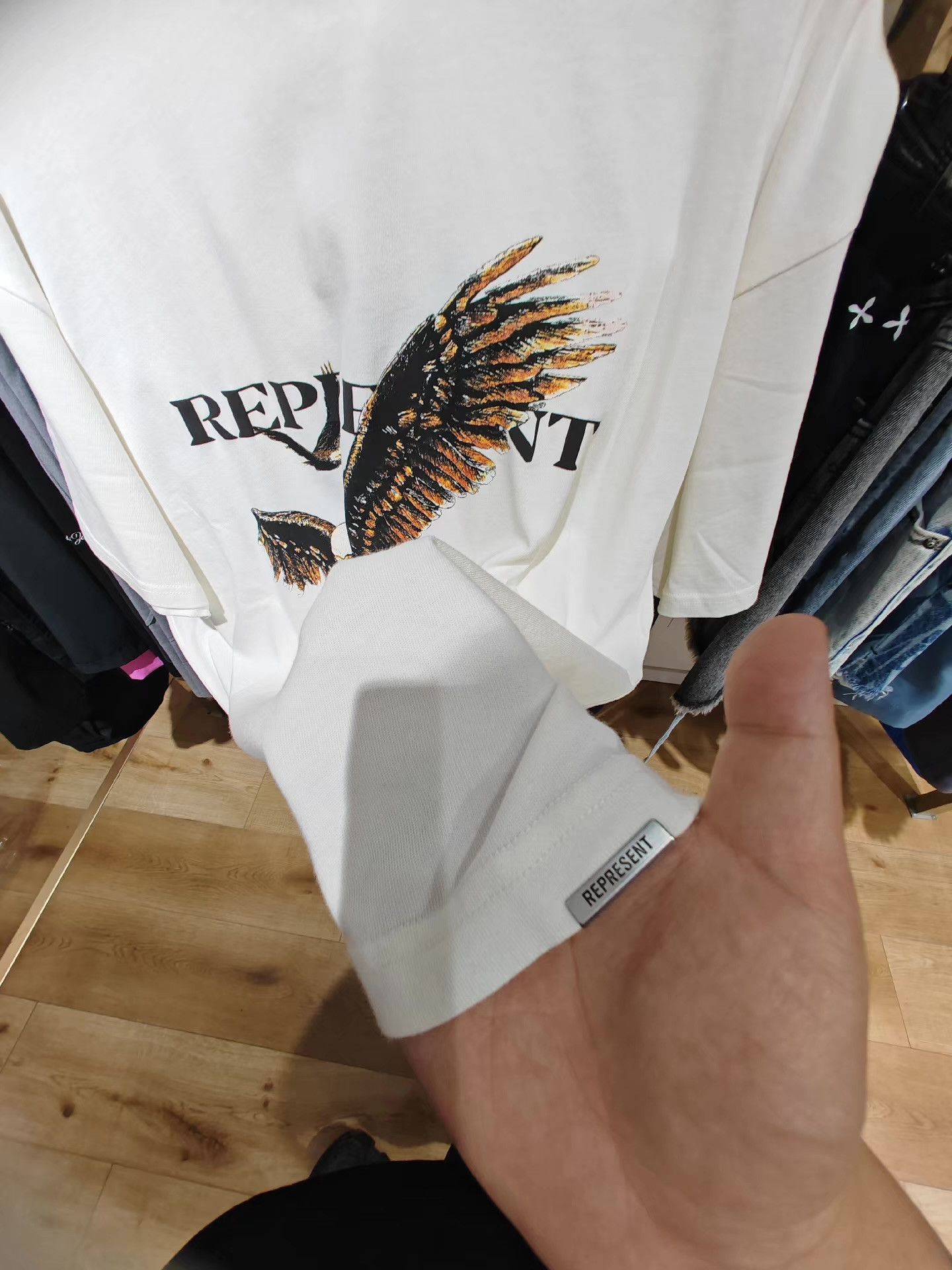 Represent Clo. Represent Eagle Print Short Sleeve Tee Q15 Size US L / EU 52-54 / 3 - 2 Thumbnail