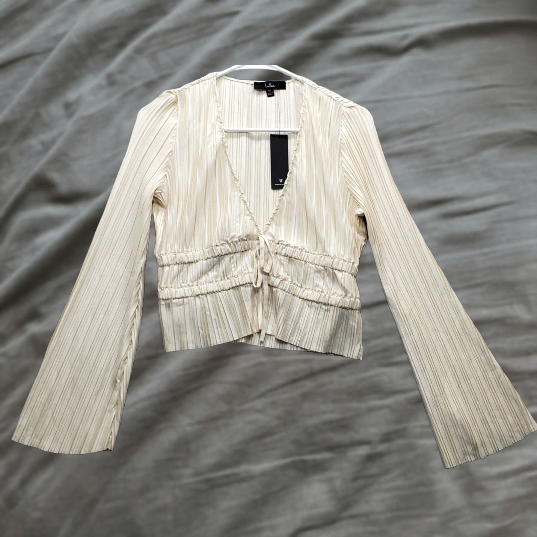 Lulus Lulus Crop Blouse Womens XL Tan Ribbed Smocked Long Sleeve Deep V-Neck Tie Waist Blouse Size XL / US 12-14 / IT 48-50 - 1 Thumbnail