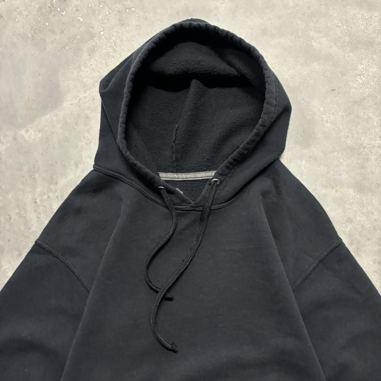 Russell Athletic × Vintage Crazy Vintage Y2K/2000s Black Blank Russell Style Essential Pullover Hoodie! Size US S / EU 44-46 / 1 - 2 Thumbnail