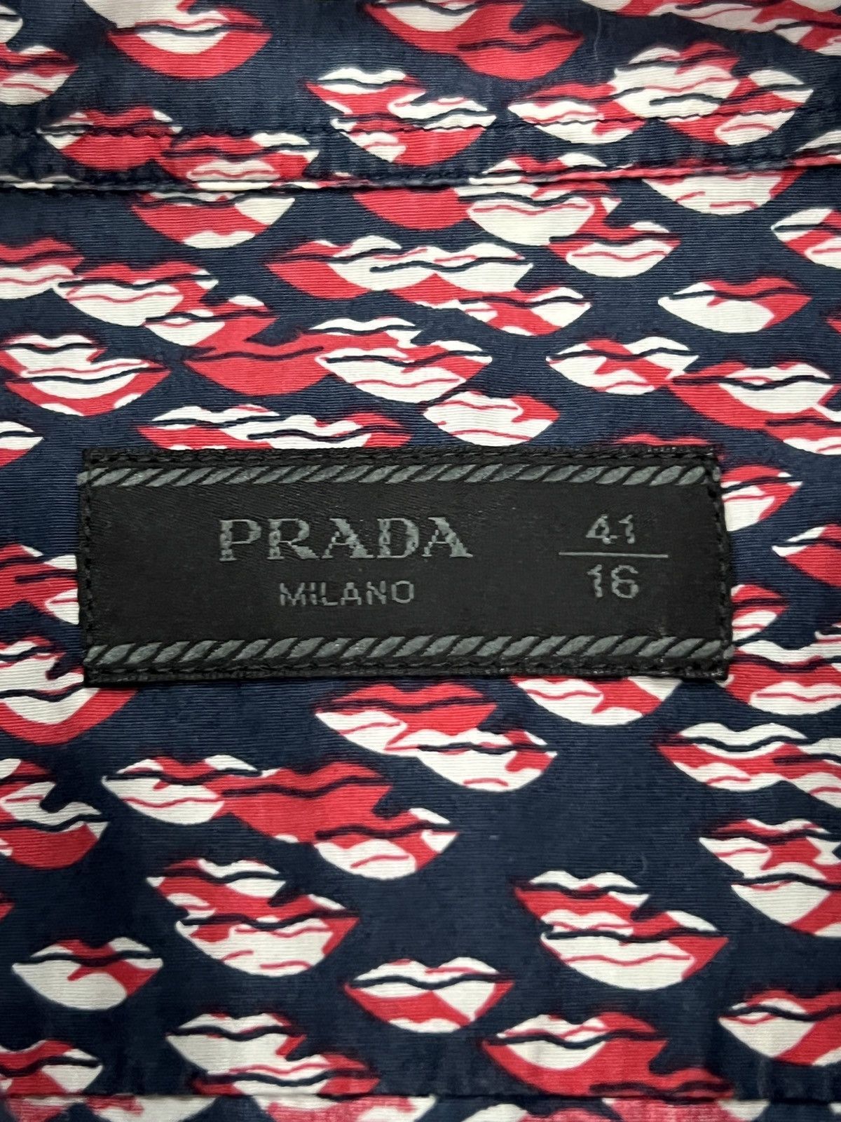 Prada Prada 2015 All-Over Lip Print Shirt Size US XS / EU 42 / 0 - 15 Thumbnail