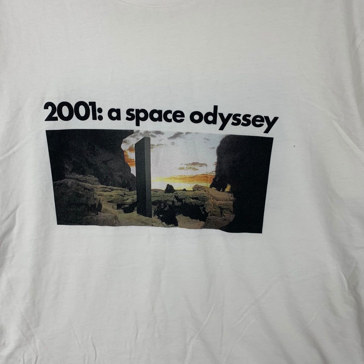 Uniqlo 2001 SPACE ODYSSEY x UNIQLO Stanley Kubrick Tee Shirt Film Size US XL / EU 56 / 4 - 4 Thumbnail