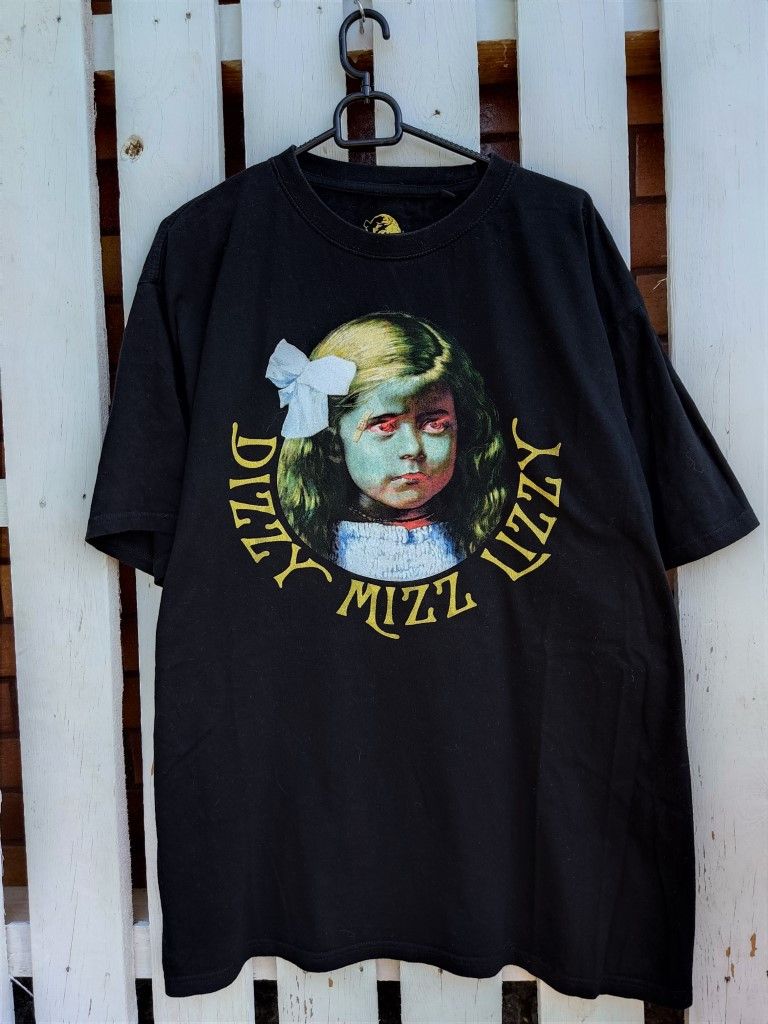 Vintage Vintage Dizzy Mizz Lizzy Rock n Roll Face tee y2k | Grailed