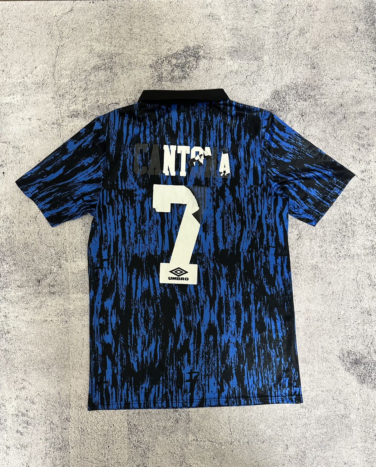 Umbro 1992/1993 Manchester United Cantona Umbro Jersey Vintage Size US L / EU 52-54 / 3 - 2 Thumbnail