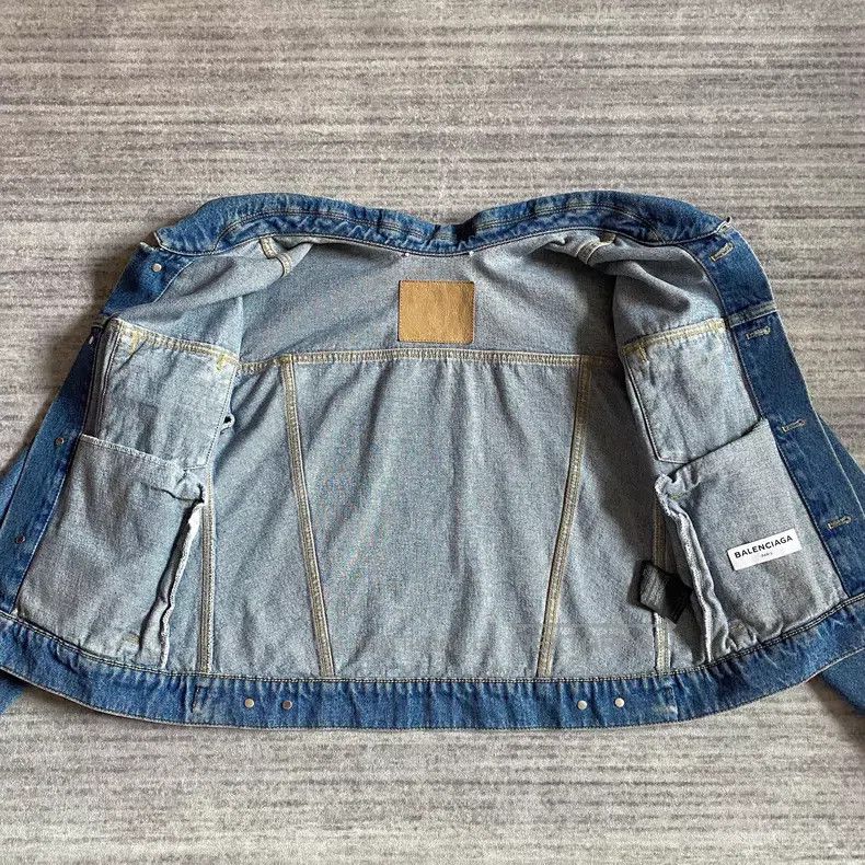 Balenciaga Balenciaga Deconstructed Washed Denim Jacket Size XXS / US 00 / IT 34 - 3 Thumbnail