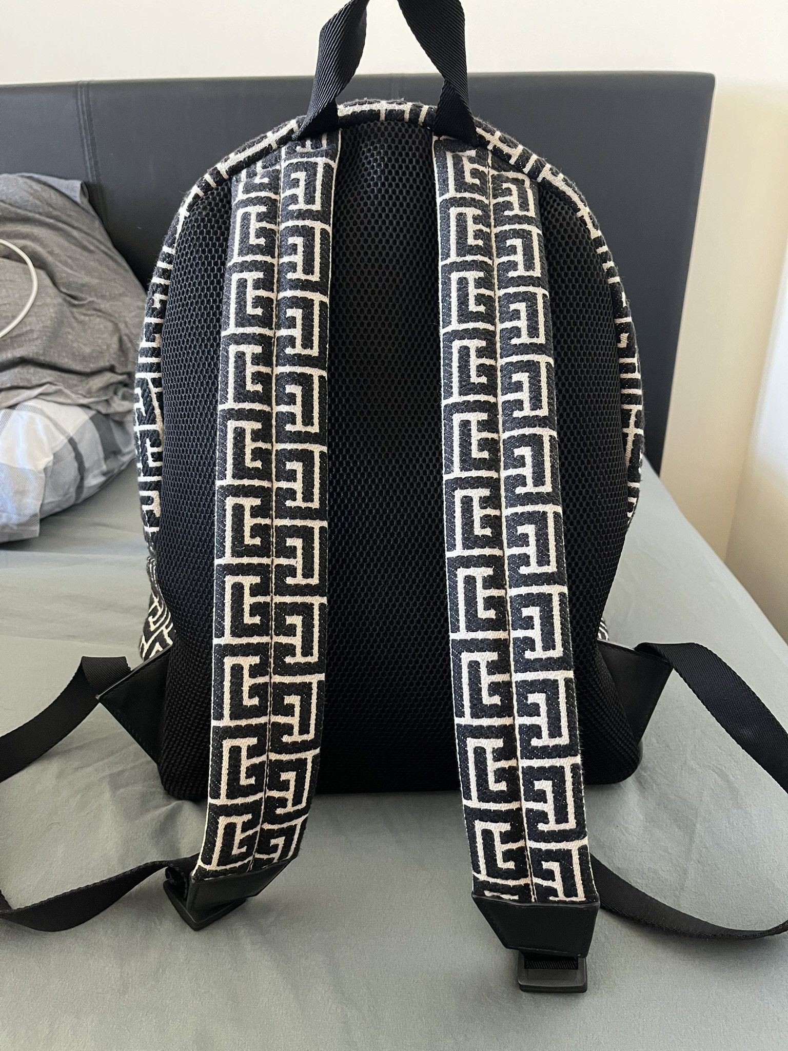 Balmain Balmain All-Over Logo-Pattern Backpack Size ONE SIZE - 4 Thumbnail
