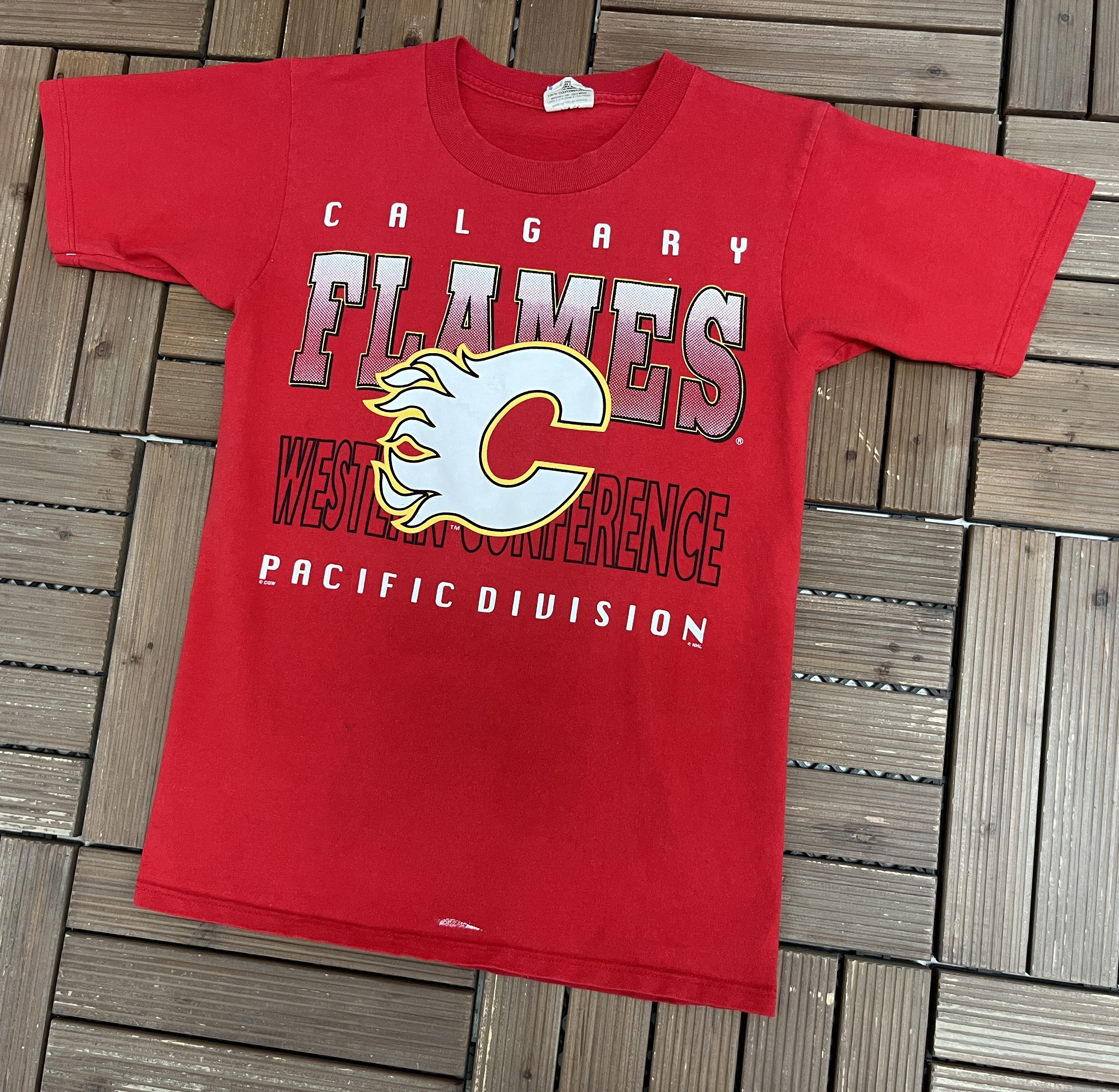 Vintage Calgary Flames Vintage Red T-Shirt Tee Size US S / EU 44-46 / 1 - 3 Thumbnail