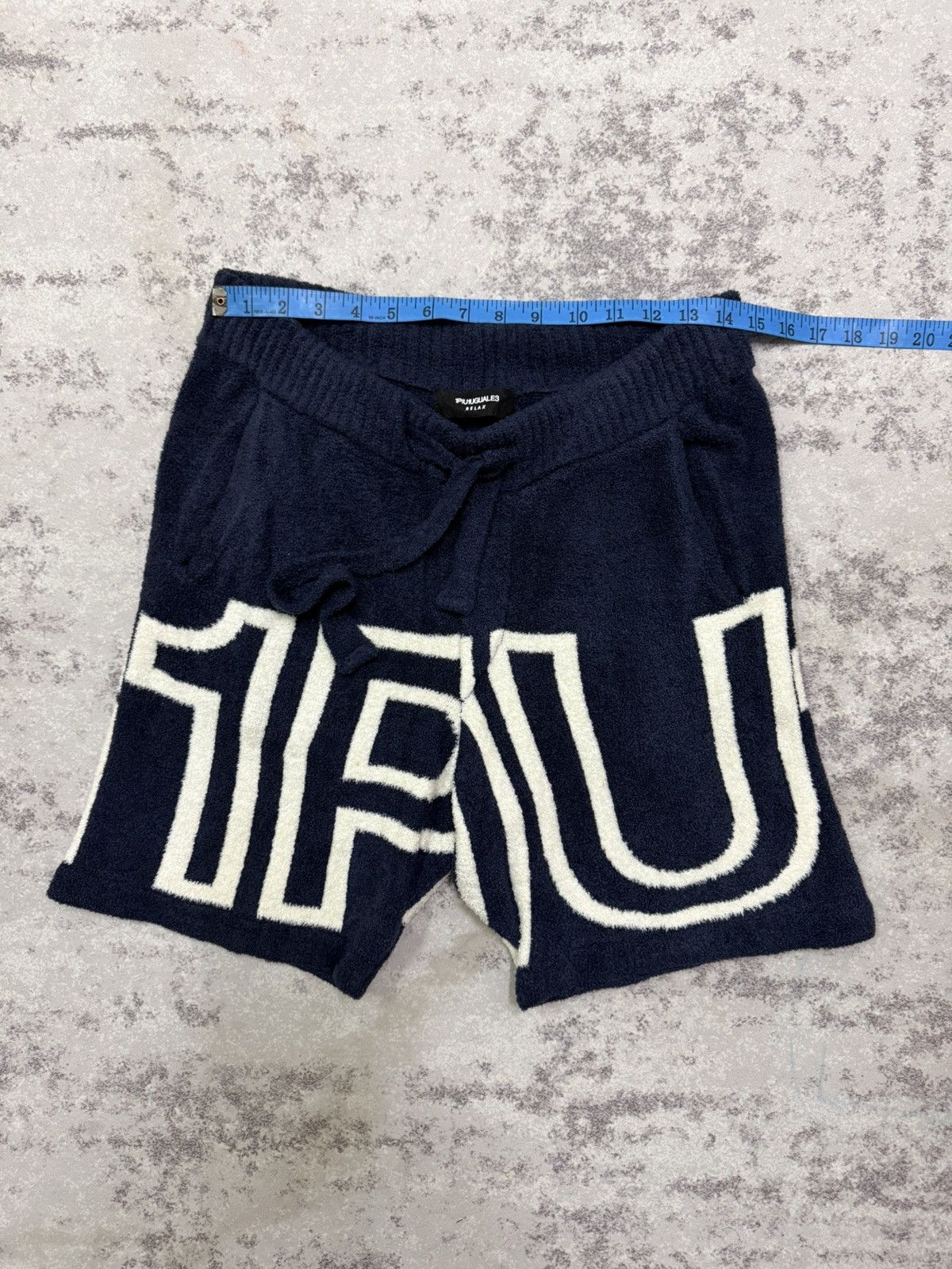 Japanese Brand 1PIU1UGUALE3 relax full print fleece short pants Size US 29 - 15 Thumbnail