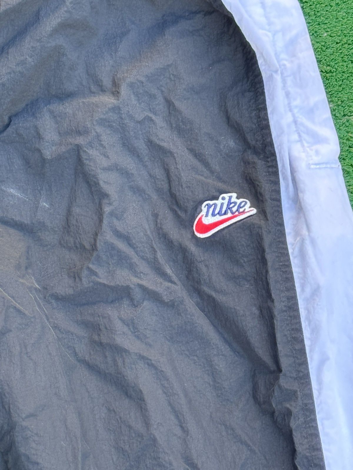 Nike Nike black track pants with white stripes Size US 34 / EU 50 - 2 Thumbnail
