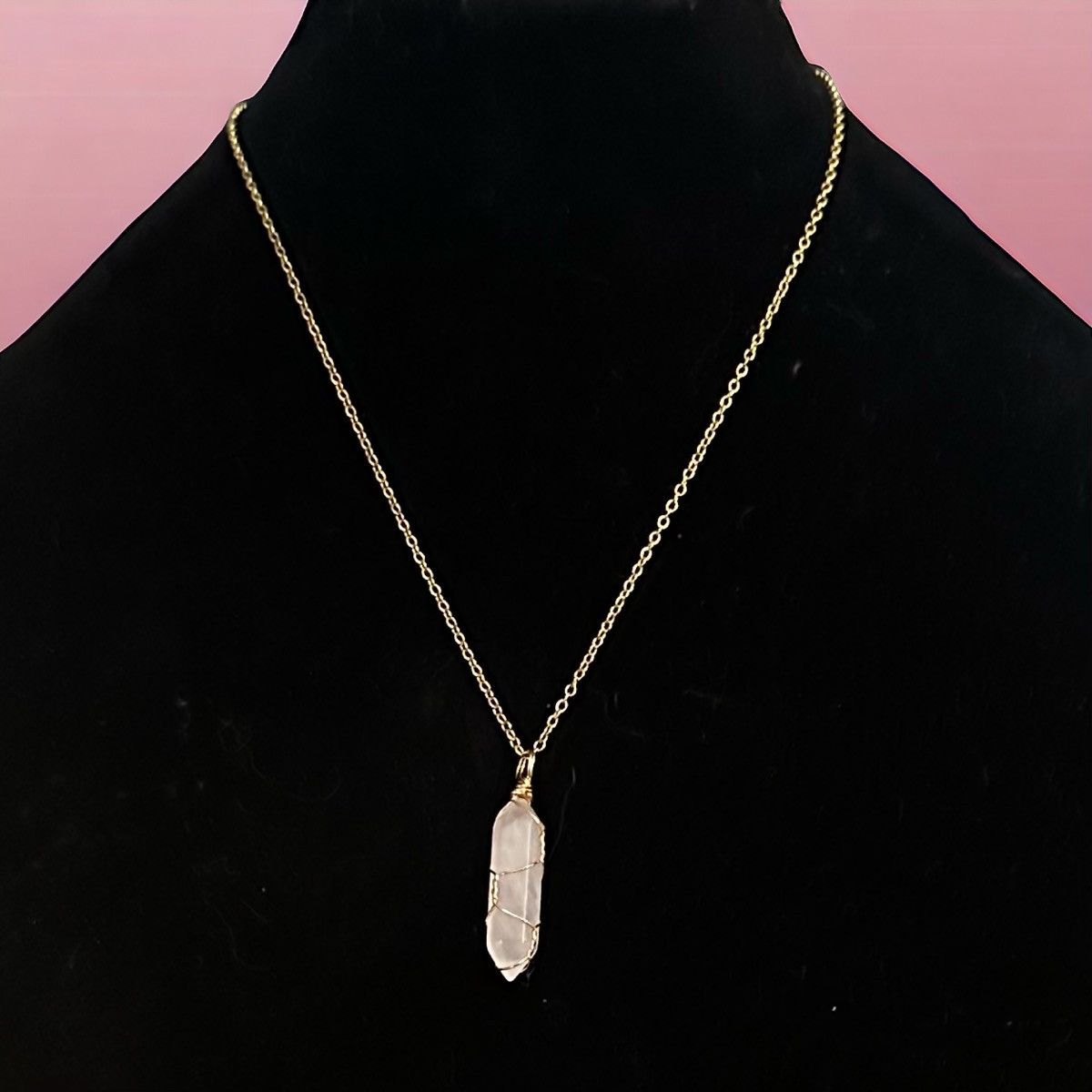 Other Gold tone wire wrapped clear crystal quartz pendant necklace Size ONE SIZE - 1 Thumbnail