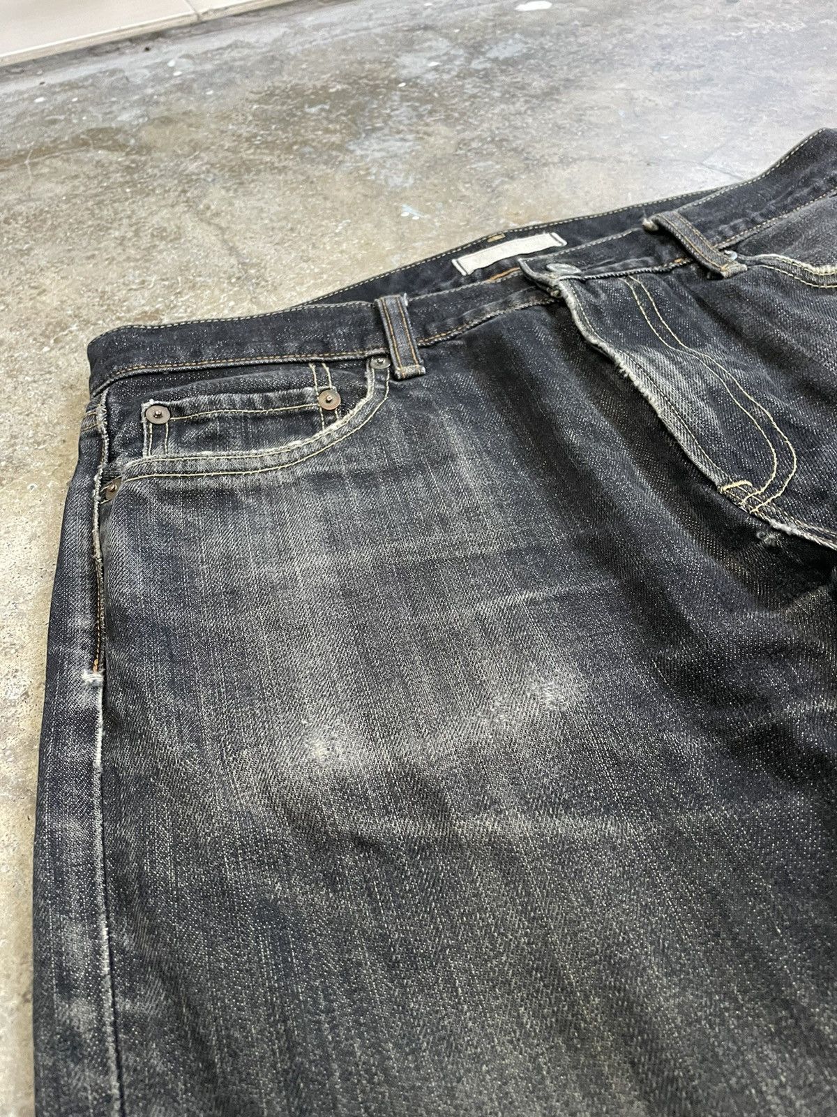 Japanese Brand Vintage Japanese Brand Faded Denim Jeans Pants Size US 30 / EU 46 - 3 Thumbnail