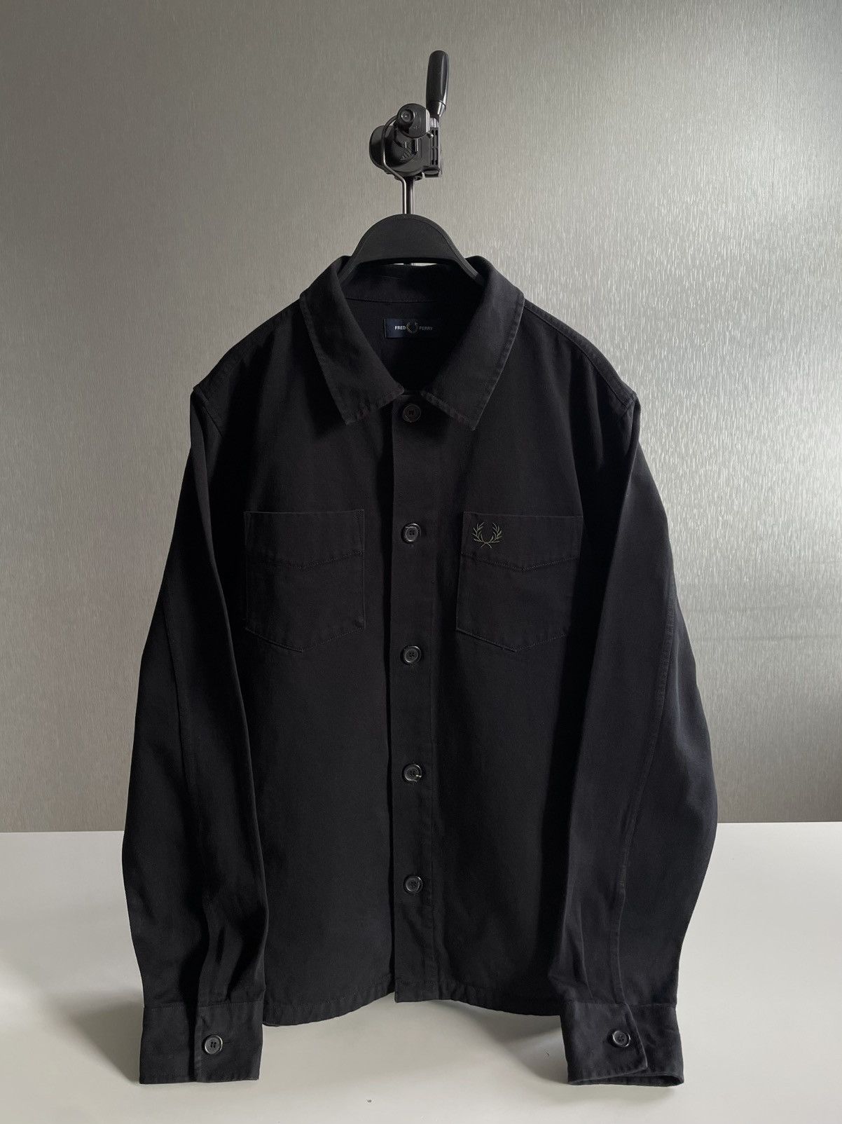 Fred Perry Fred Perry: A Navy Blue Denim Overshirt / Jacket Size US L / EU 52-54 / 3 - 1 Thumbnail