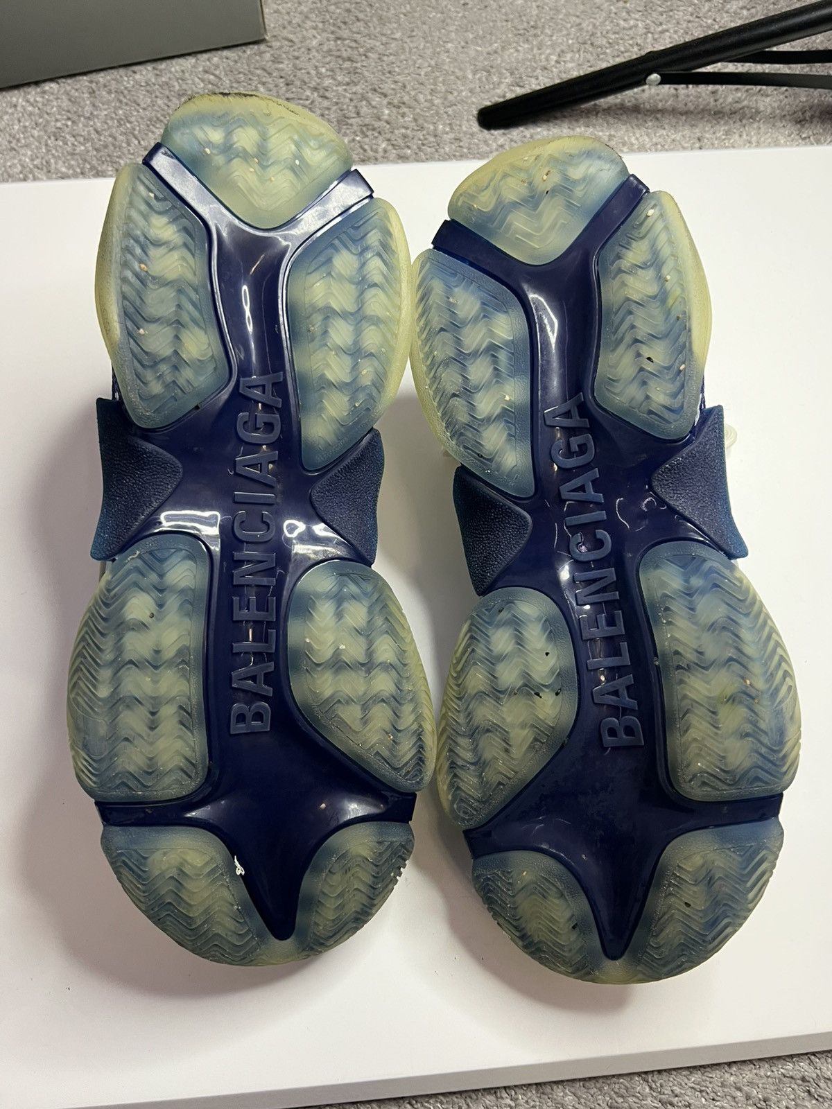 Balenciaga Balenciaga Triple S white/blue Size US 9 / EU 42 - 6 Thumbnail