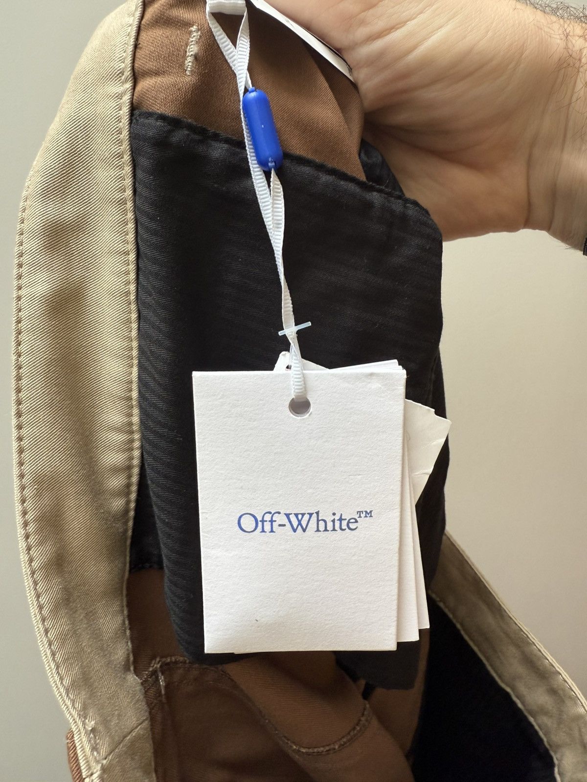 Off-White Off white pants/bottoms Size US 34 / EU 50 - 17 Thumbnail