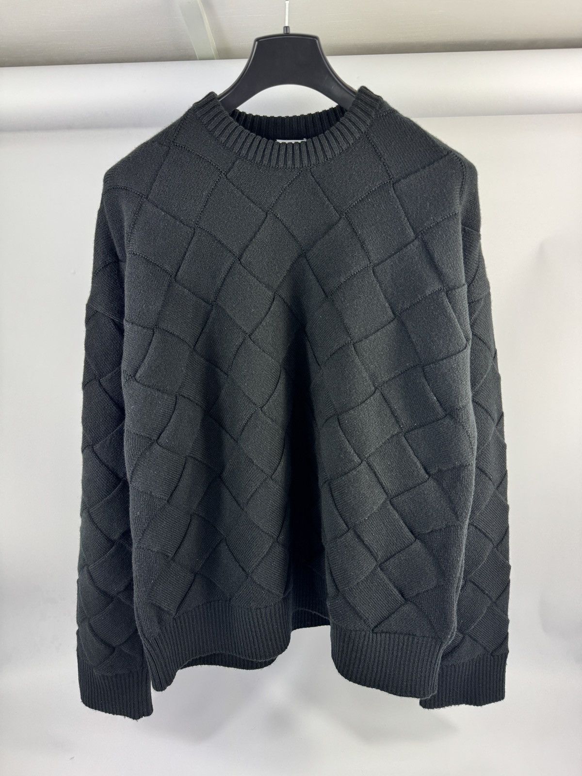 Bottega Veneta WOOL 3D INTRECCIO OVERSIZED SWEATER Size US S / EU 44-46 / 1 - 1 Thumbnail