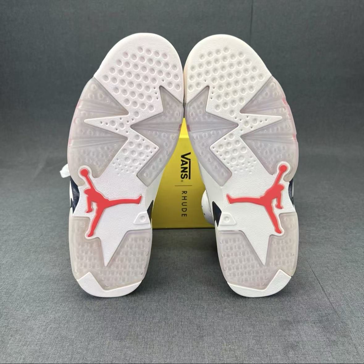 Nike Nike Air Jordan 6 Retro 'Tinker' Size US 8.5 / EU 41-42 - 3 Thumbnail