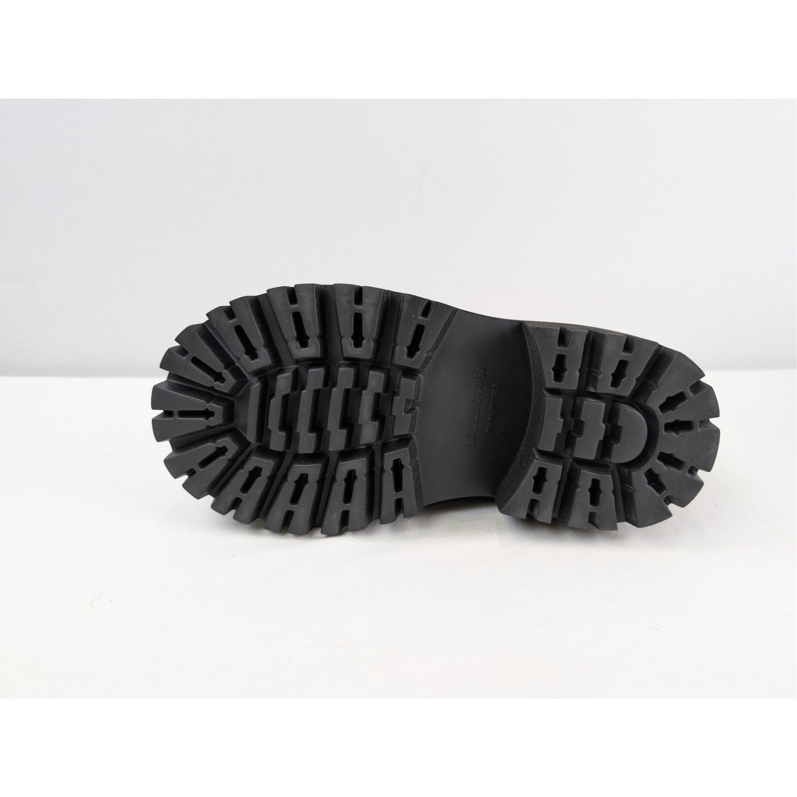 Balenciaga o1rshd1 Soft Calfskin Stomper Derbie BB Boots in Black Size US 6 / EU 39 - 12 Thumbnail