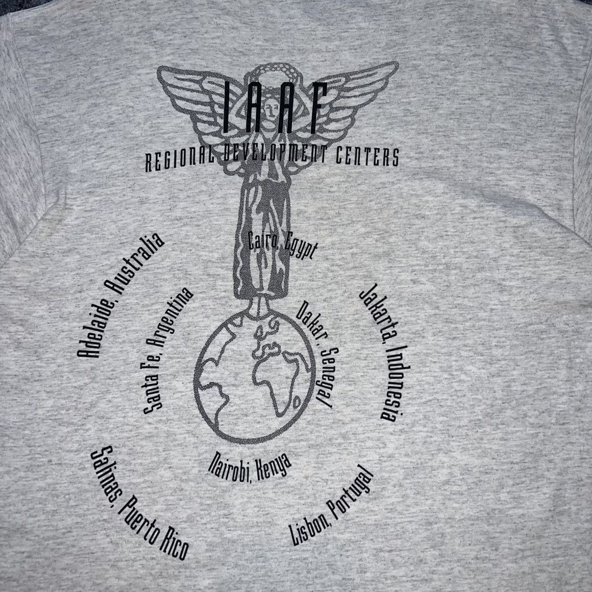 Reebok T-shirt Vintage Reebok IAAF Run ©️93 Size US L / EU 52-54 / 3 - 5 Thumbnail