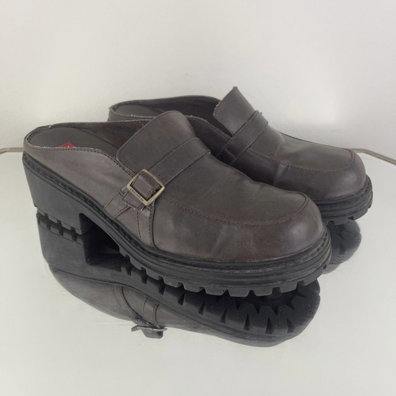 UNIONBAY UNIONBAY Vintage 90s Y2K Brown Faux Leather Slip On Loafers Size US 7.5 / IT 37.5 - 1 Thumbnail