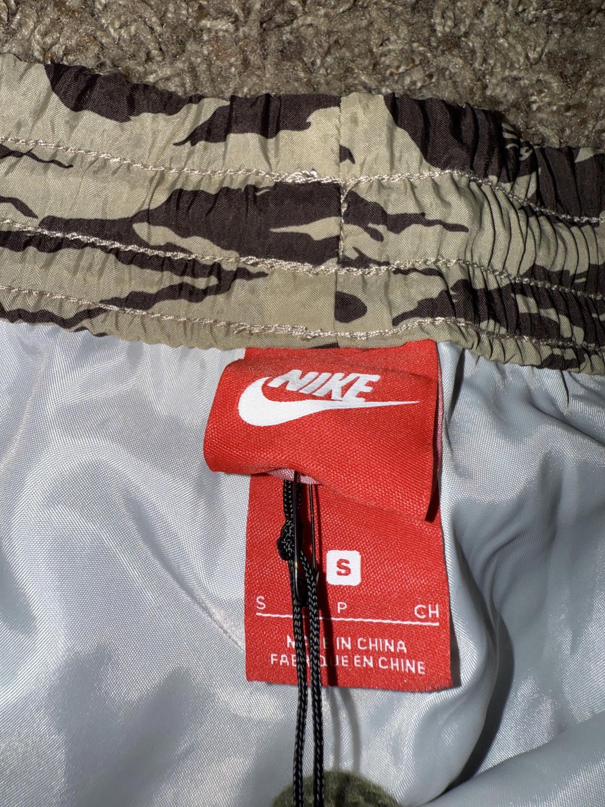 Nike Nike Swoosh Men’s Woven Camo Amplified Swoosh Pants Size US 30 / EU 46 - 7 Thumbnail