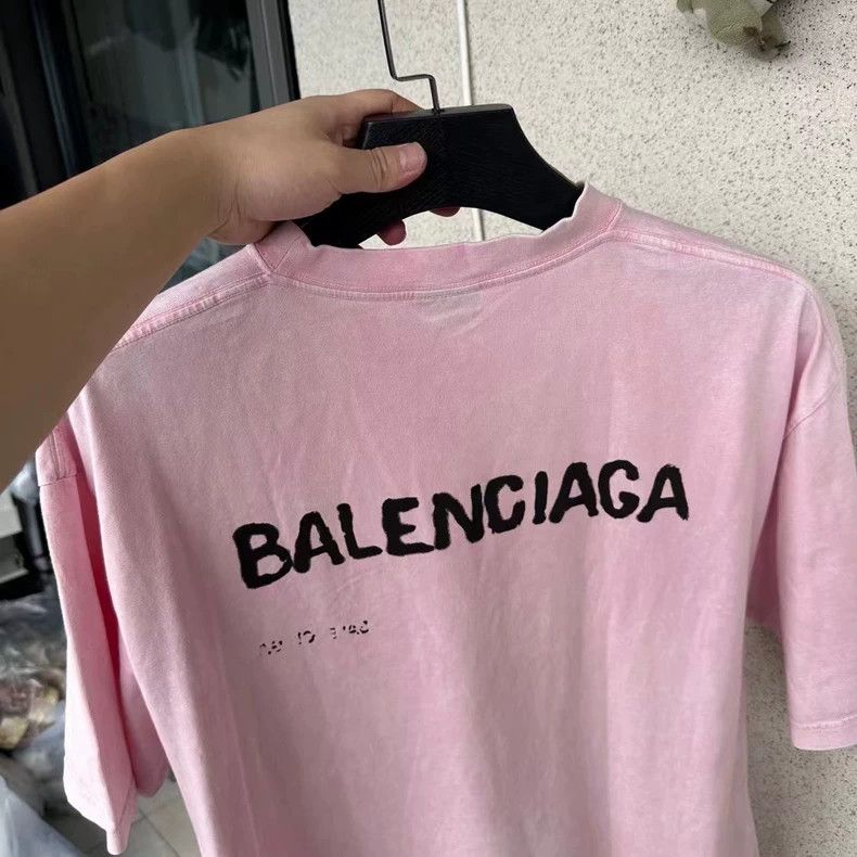 Balenciaga Balenciaga Graffiti Slogan Short Sleeve M Size US M / EU 48-50 / 2 - 5 Thumbnail