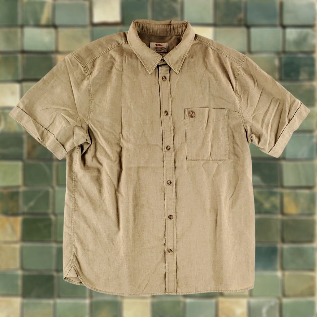 Vintage Fjallraven Ovik Travel Button Up Shirt Hemp Poly Blend Short Sleeve Tan Mens XL Beige Shirt Mens XL Size US XL / EU 56 / 4 - 1 Thumbnail
