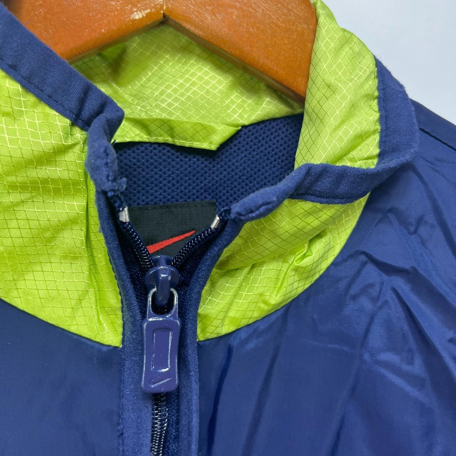 Nike Vintage 90s Nike Windbreaker Jacket Womens Small Size S / US 4 / IT 40 - 4 Thumbnail