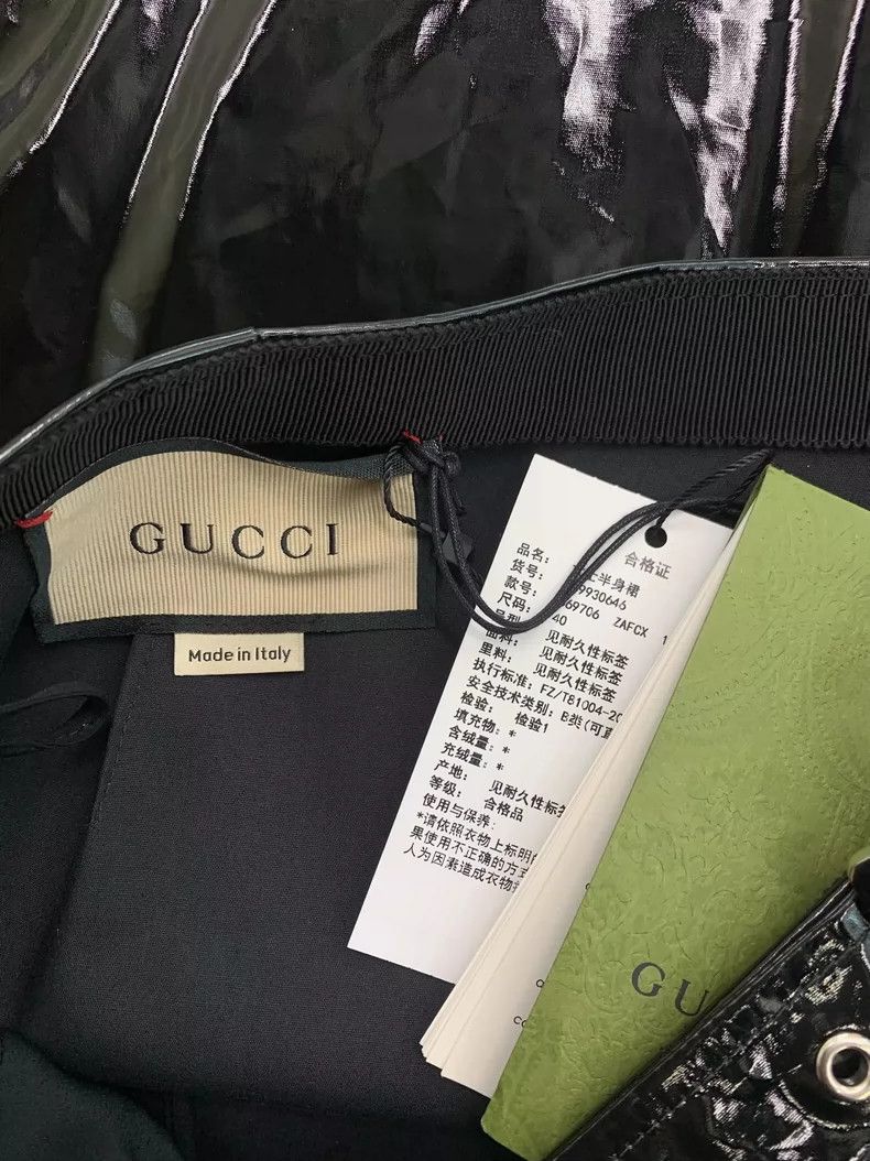 Gucci Gucci Black patent leather skirt Size 26" / US 2 / IT 38 - 4 Thumbnail
