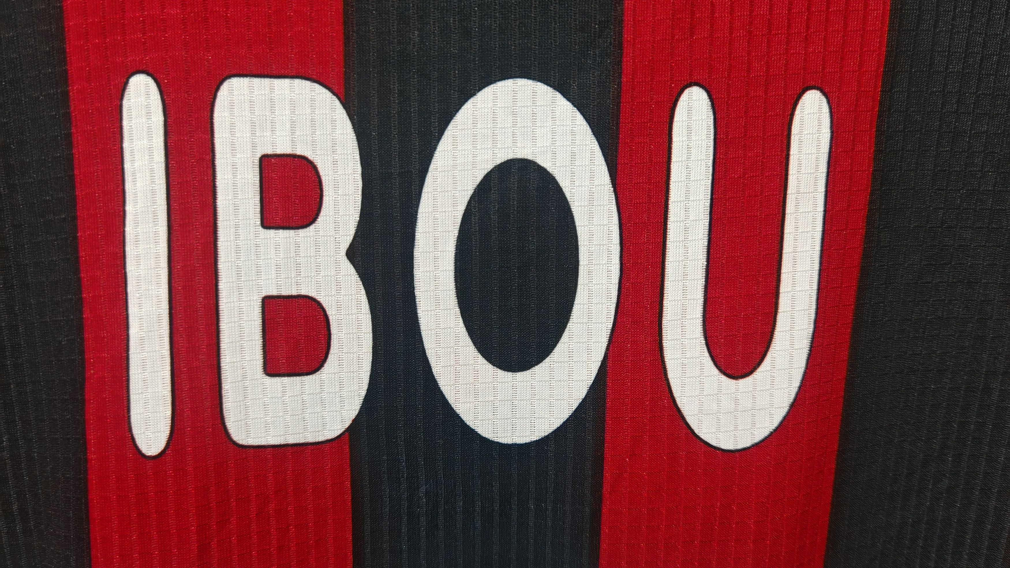 Lotto Sport Vintage Player Issue AC Milan IBOU 13 Jersey Size US L / EU 52-54 / 3 - 13 Thumbnail