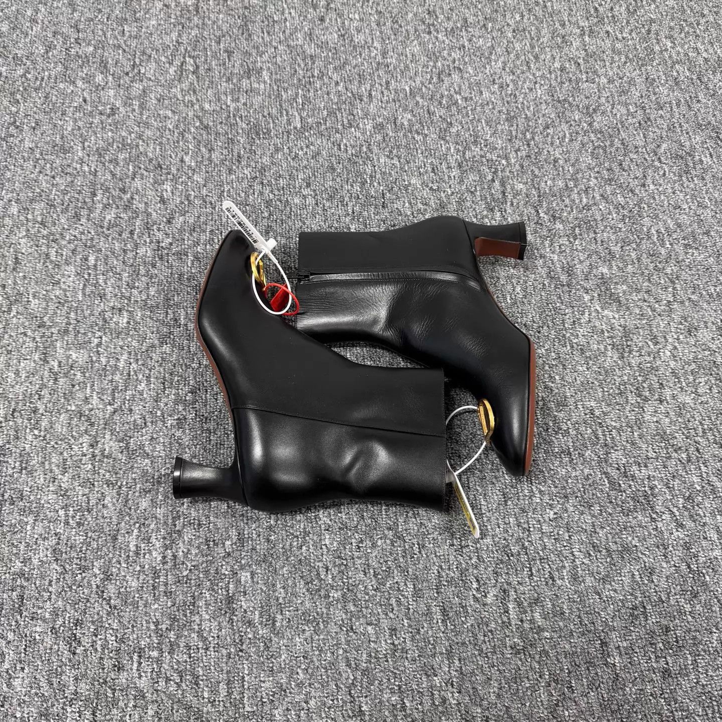 Valentino Valentino Black PointedToe High Heel Ankle Boot 40 Size US 9.5 / IT 39.5 - 5 Thumbnail