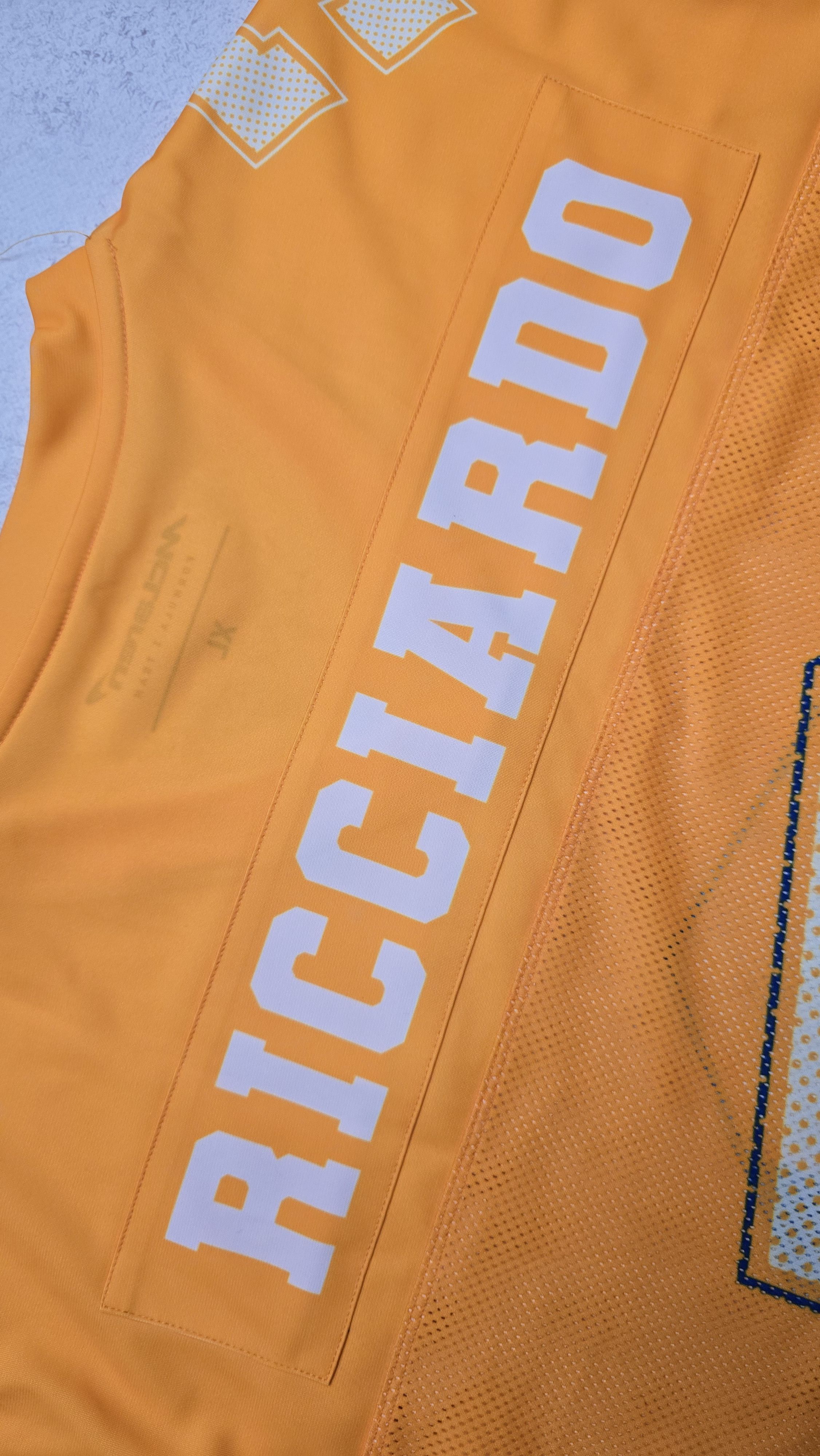 Other McLaren F1 Daniel Ricciardo #3 Papaya Racing Jersey Size US XL / EU 56 / 4 - 5 Thumbnail