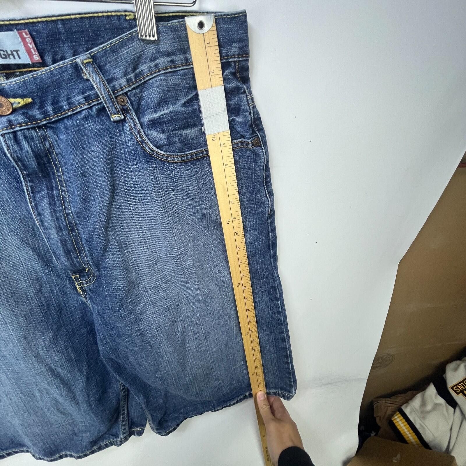 Levi's Vintage Levi's 569 Loose Straight Denim Jean Shorts W38 Size US 38 / EU 54 - 9 Thumbnail