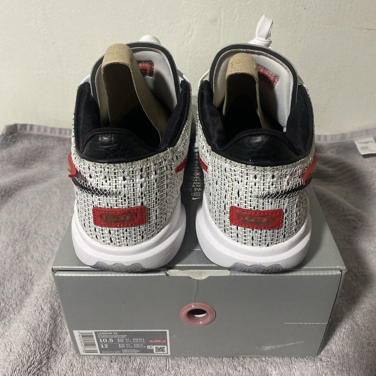 Nike Nike LeBron 20 “The Debut” DJ5423-100 Size US 10.5 / EU 43-44 - 5 Thumbnail