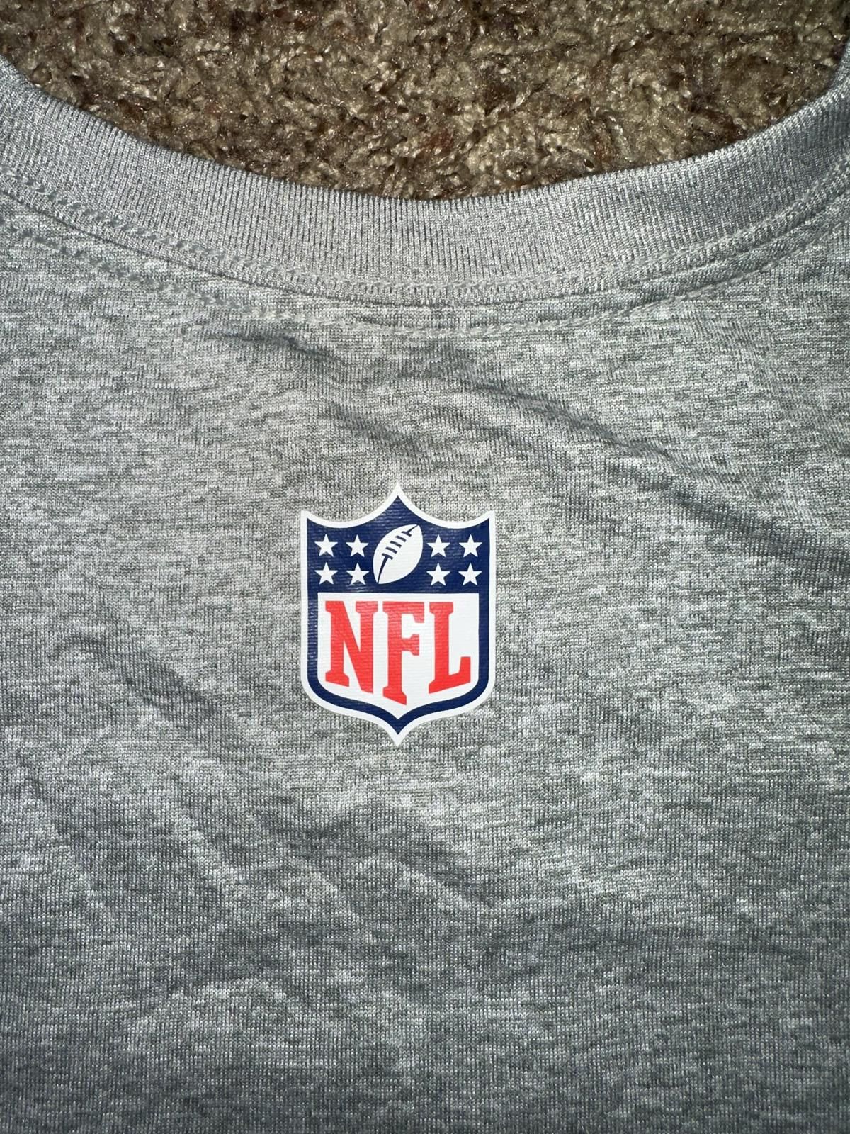 Nike Nike Men's NFL Jacksonville Jaguars Gray Sideline Legend Performance T-Shirt Size US L / EU 52-54 / 3 - 8 Thumbnail