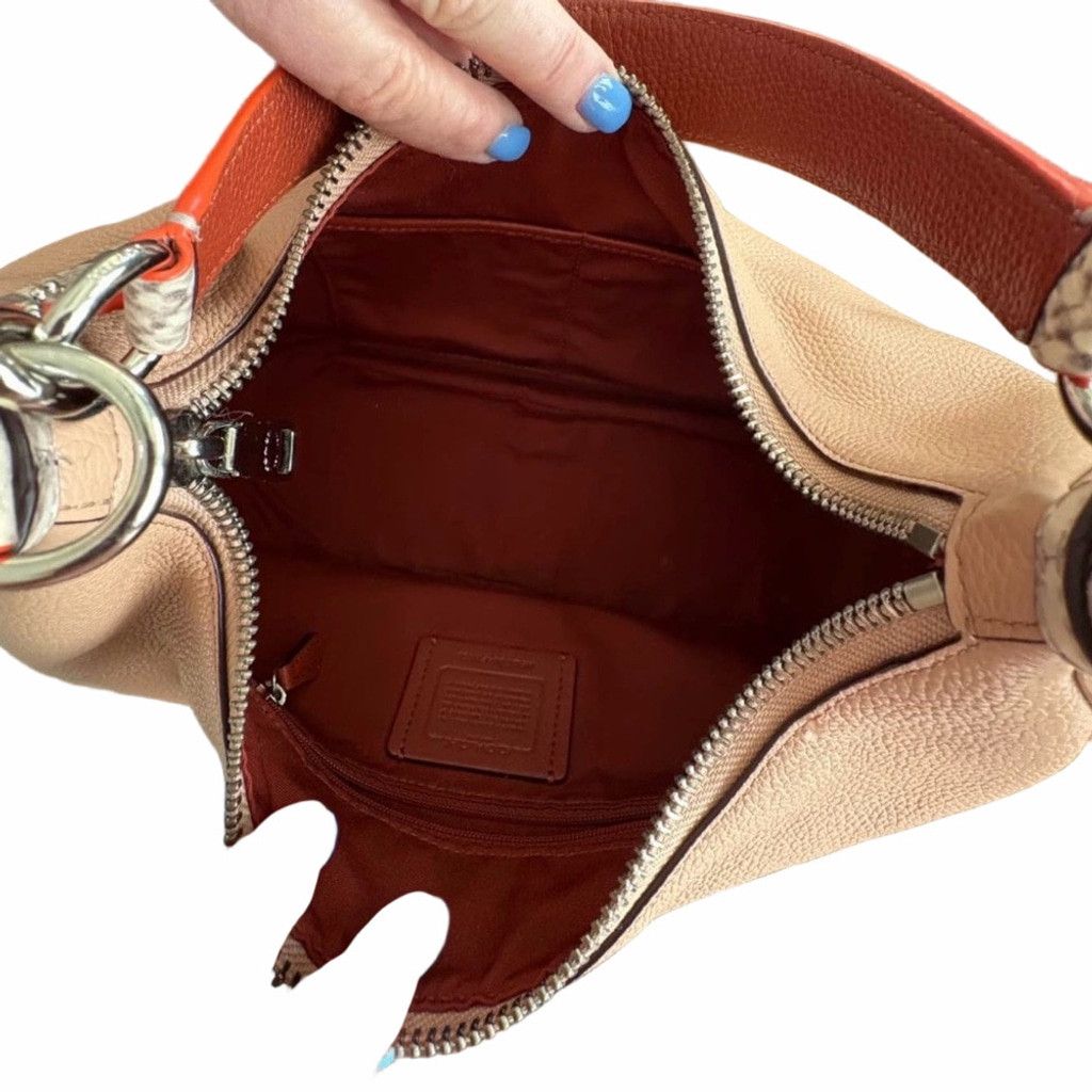 Coach Coach East/West Harley Hobo | EUC Size ONE SIZE - 6 Thumbnail