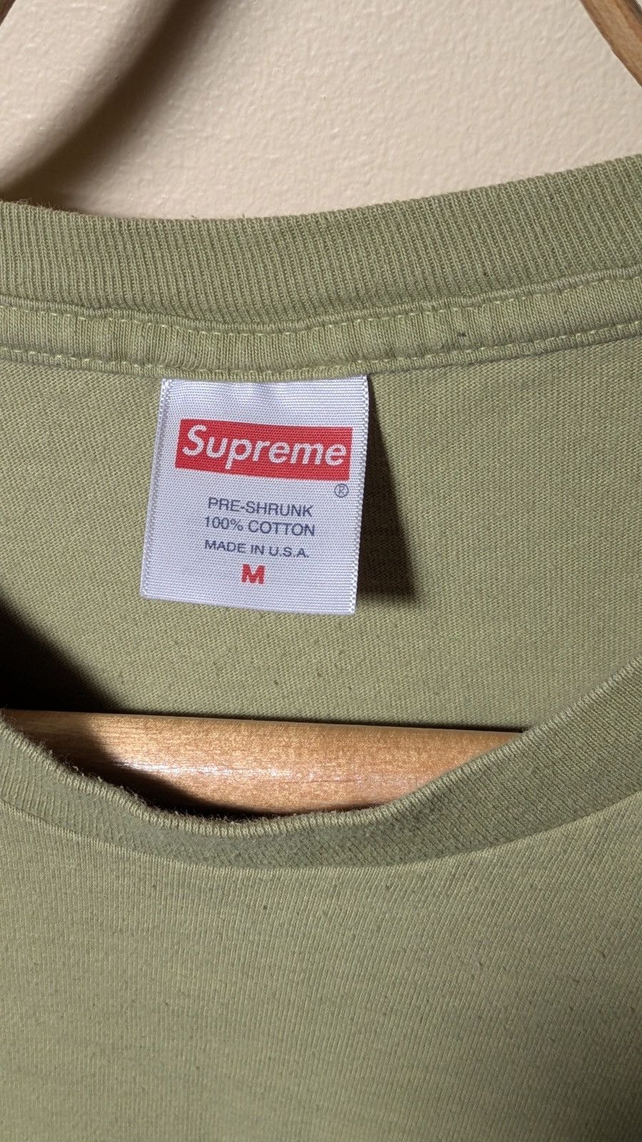 Supreme Supreme Logo T-Shirt – Olive Green Size US M / EU 48-50 / 2 - 4 Thumbnail