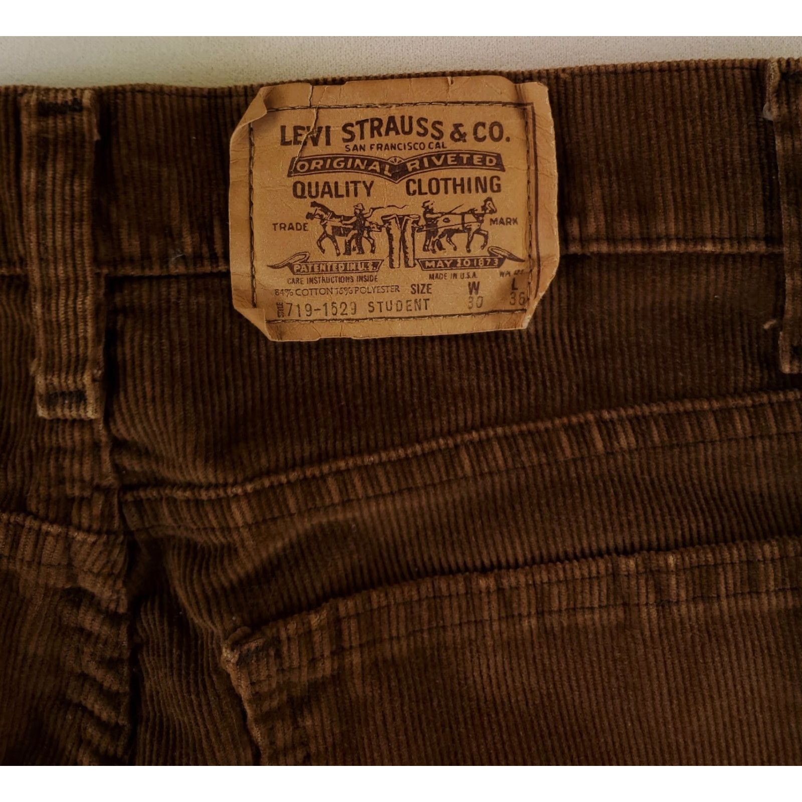 Levi's VINTAGE Levi's Pants Corduroy 80s Brown Student Fit Mens 29x35 Actual 30x36 Regular Mens Brown Corduroy Casual Pants Size US 29 - 3 Thumbnail