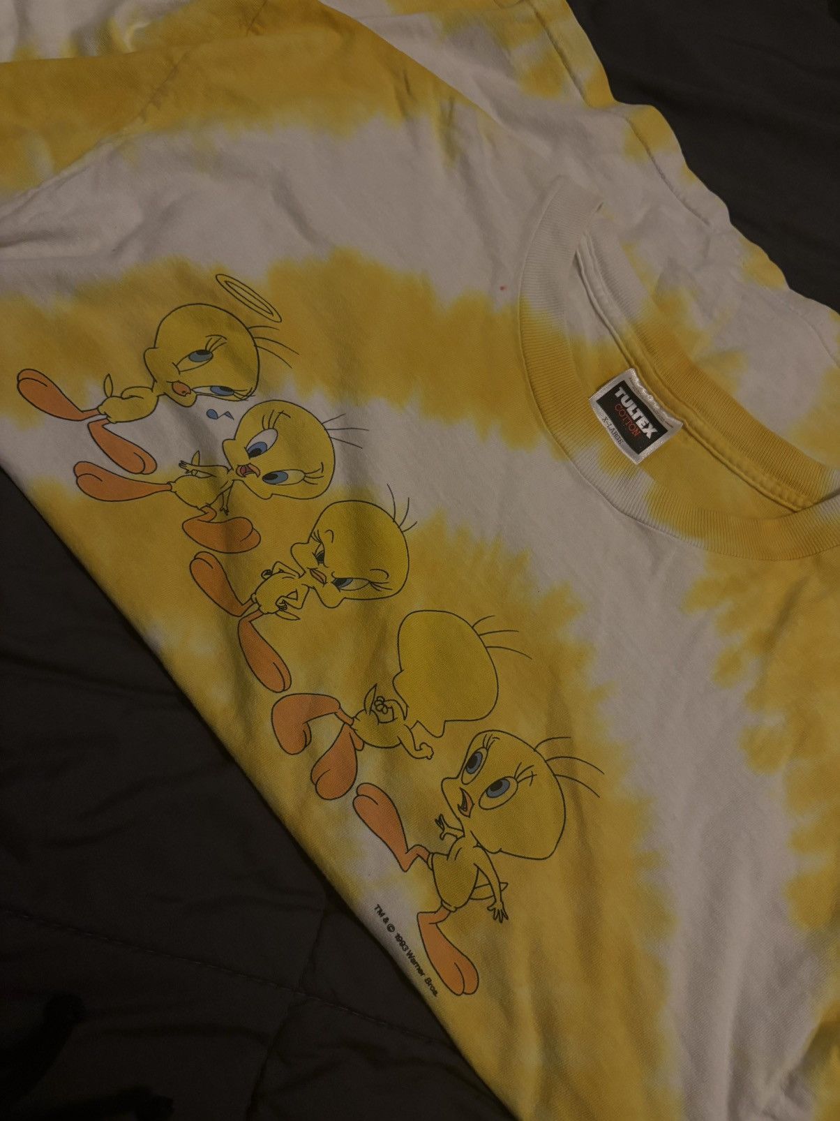 Tultex Vintage Tweety 90’s shirt Size US XL / EU 56 / 4 - 1 Thumbnail